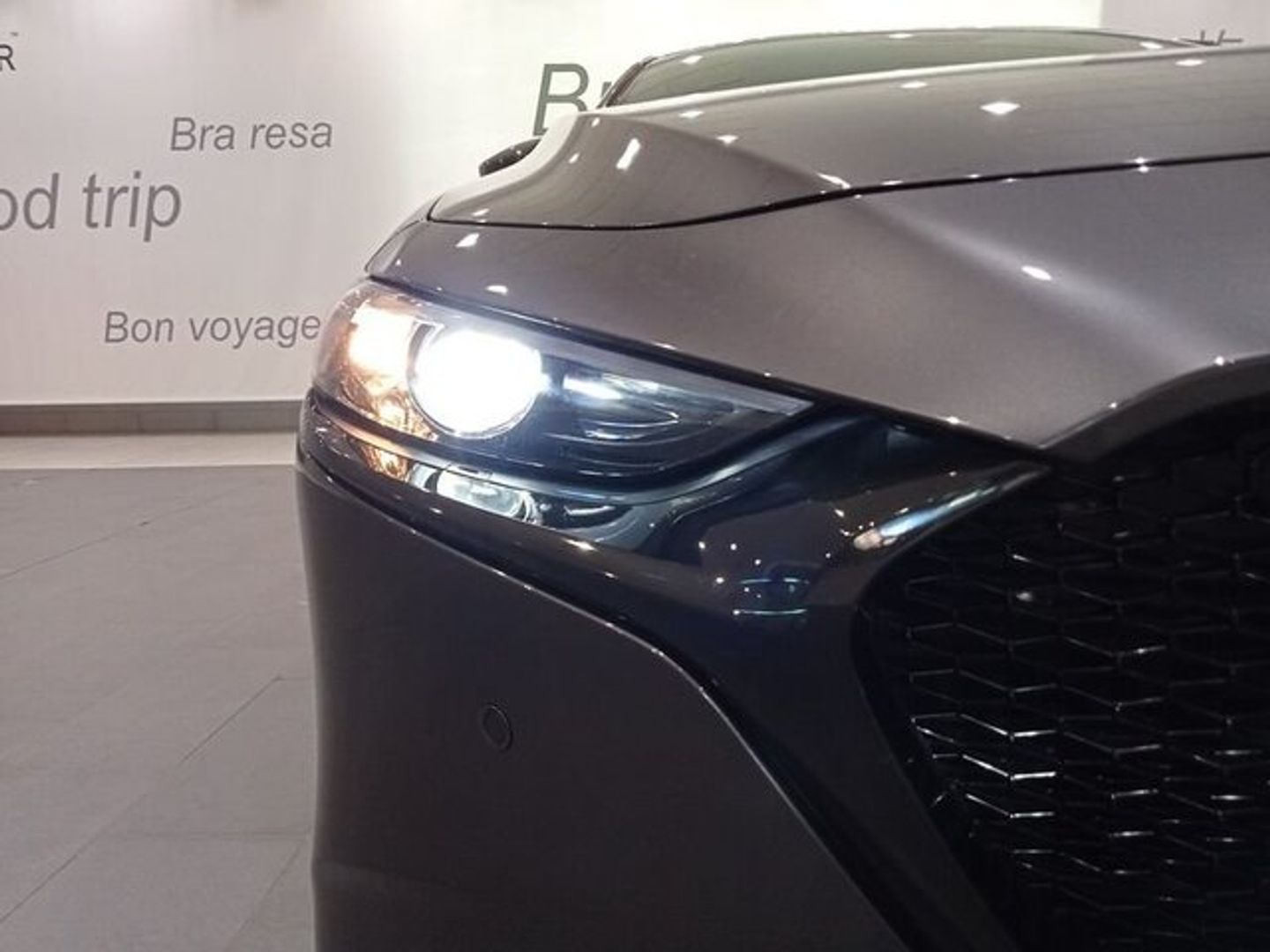Mazda Mazda 3 2.0 e-SKYACTIV-X Nagisa 6AT 137 kW (186 CV)