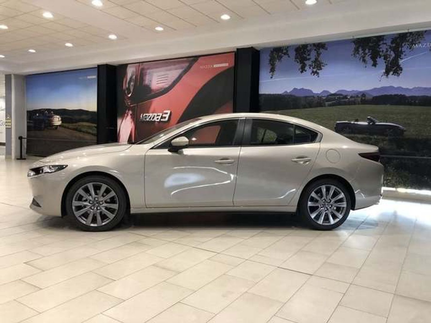 Mazda Mazda 3 2.0 e-SKYACTIV-G Exclusive-Line 89 kW (122 CV)