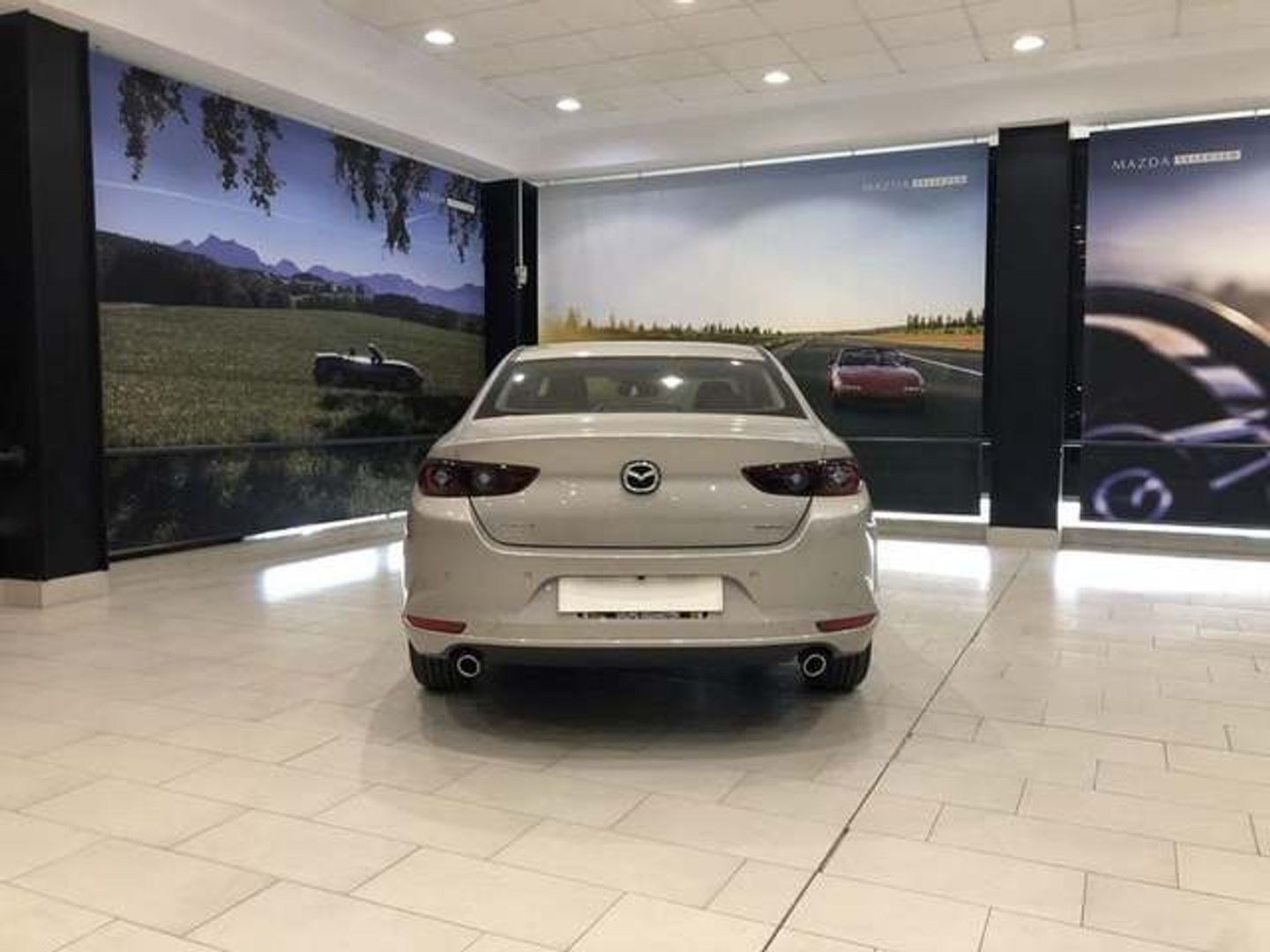 Mazda Mazda 3 2.0 e-SKYACTIV-G Exclusive-Line 89 kW (122 CV)
