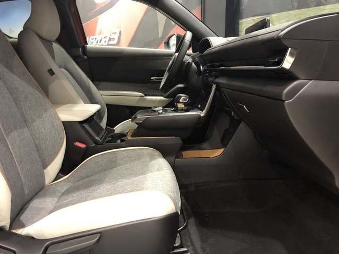 Mazda MX-30 e-Skyactive R-EV Advantage Modern Confidence 125 kW (170 CV)