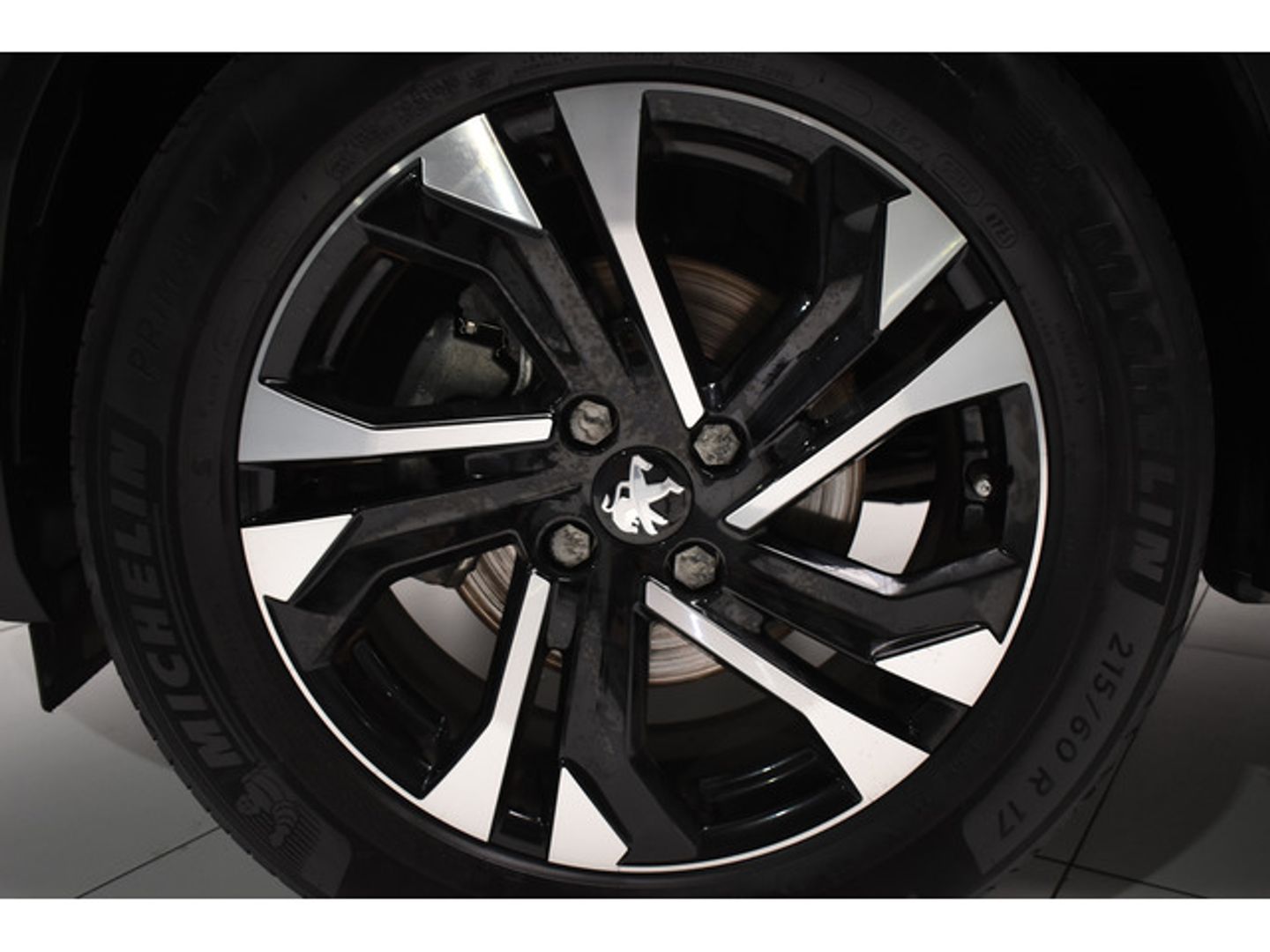 Peugeot 2008 BlueHDi 110 Allure Pack 81 kW (110 CV)