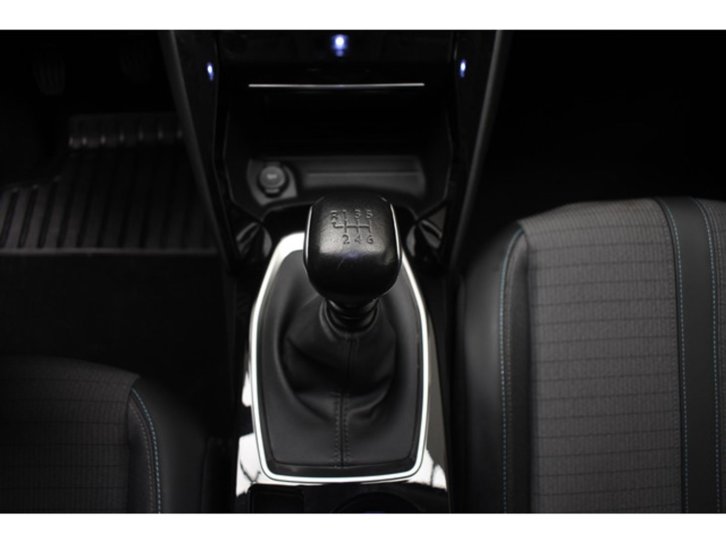 Peugeot 2008 BlueHDi 110 Allure Pack 81 kW (110 CV)