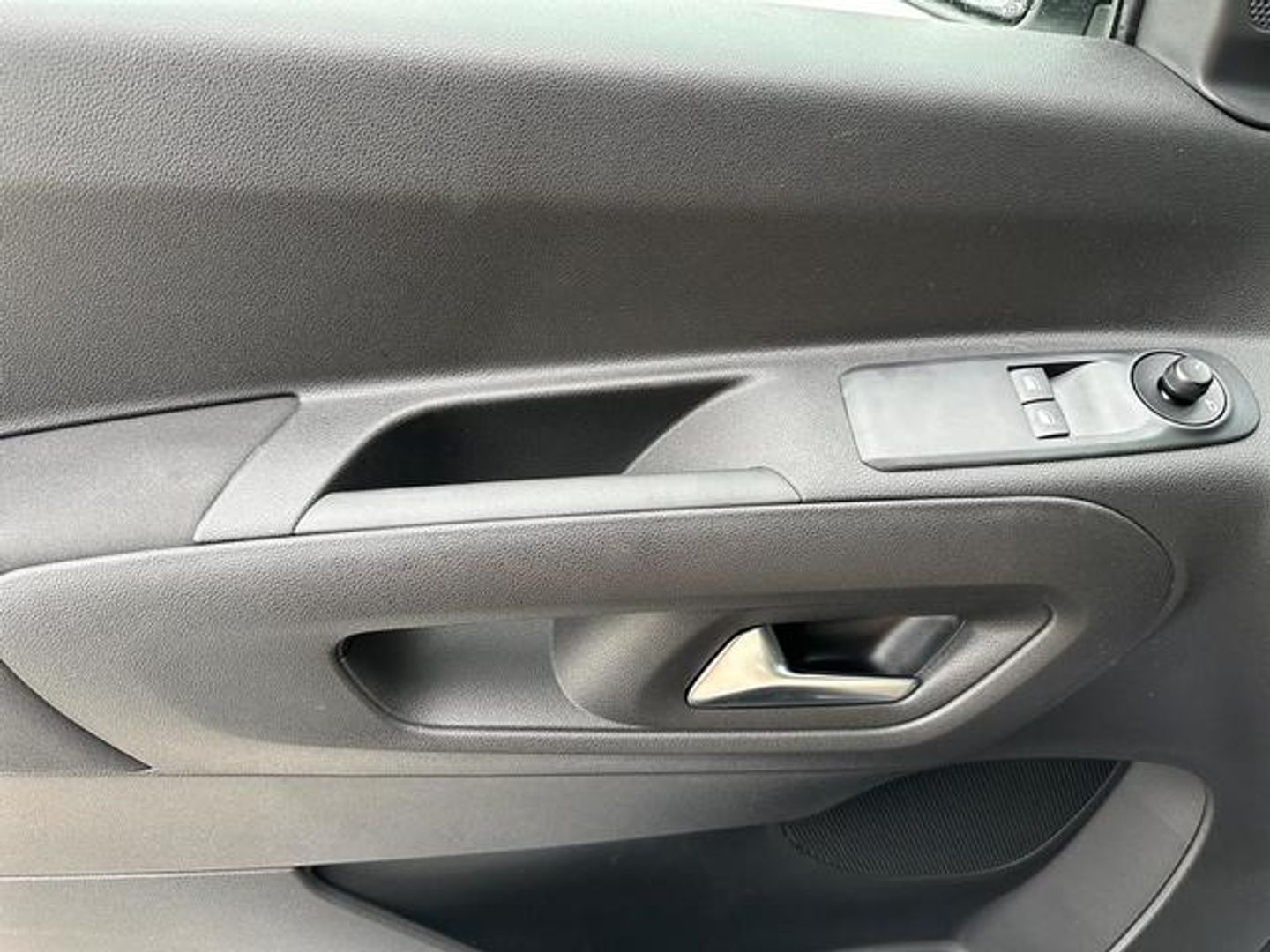 Peugeot Rifter Active Business Standard BlueHDi 73 kW (100 CV)