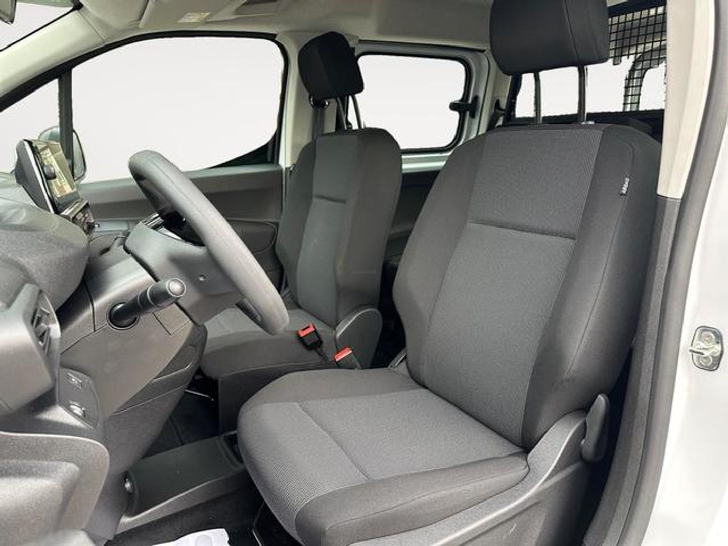 Peugeot Rifter Active Business Standard BlueHDi 73 kW (100 CV)