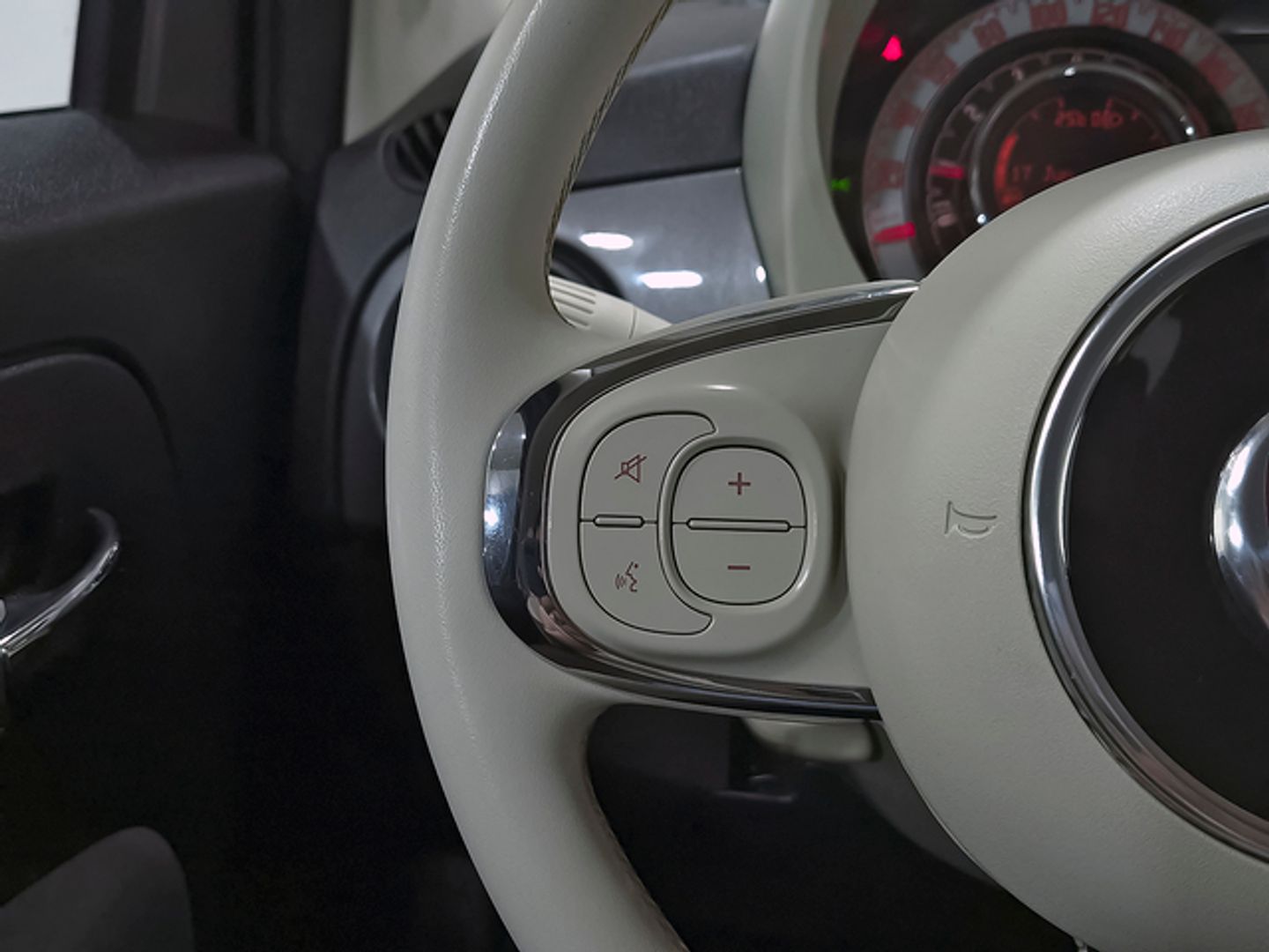 Fiat 500 1.2 8v Lounge 51 kW (69 CV)