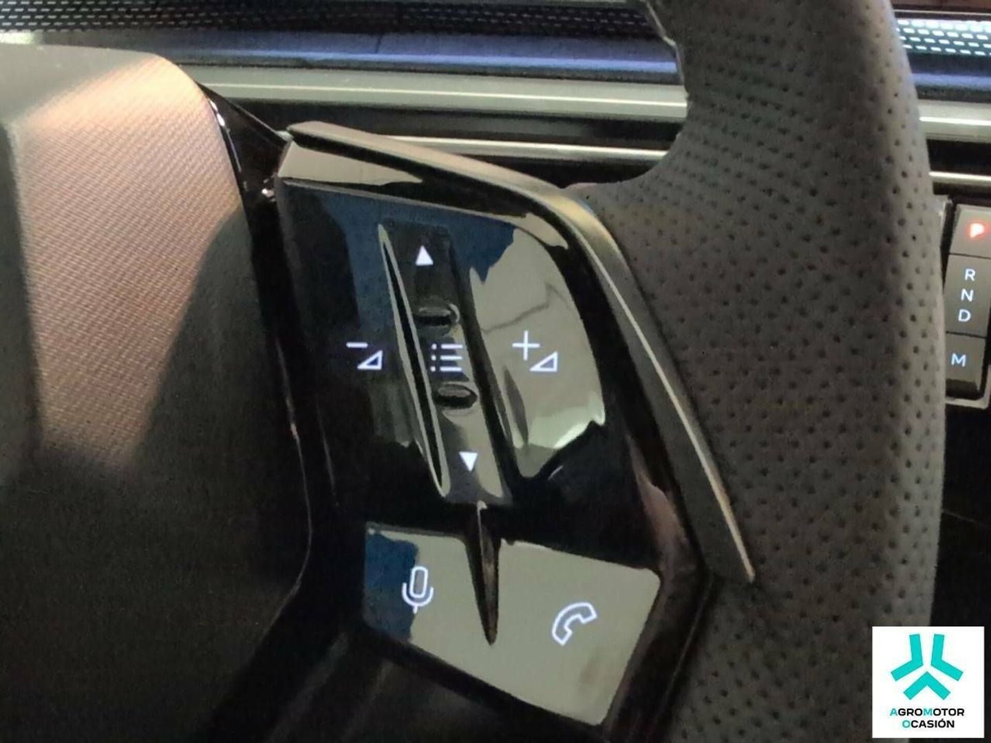 Peugeot 5008 Hybrid 1.2 GT eDCS6 107 kW (145 CV)