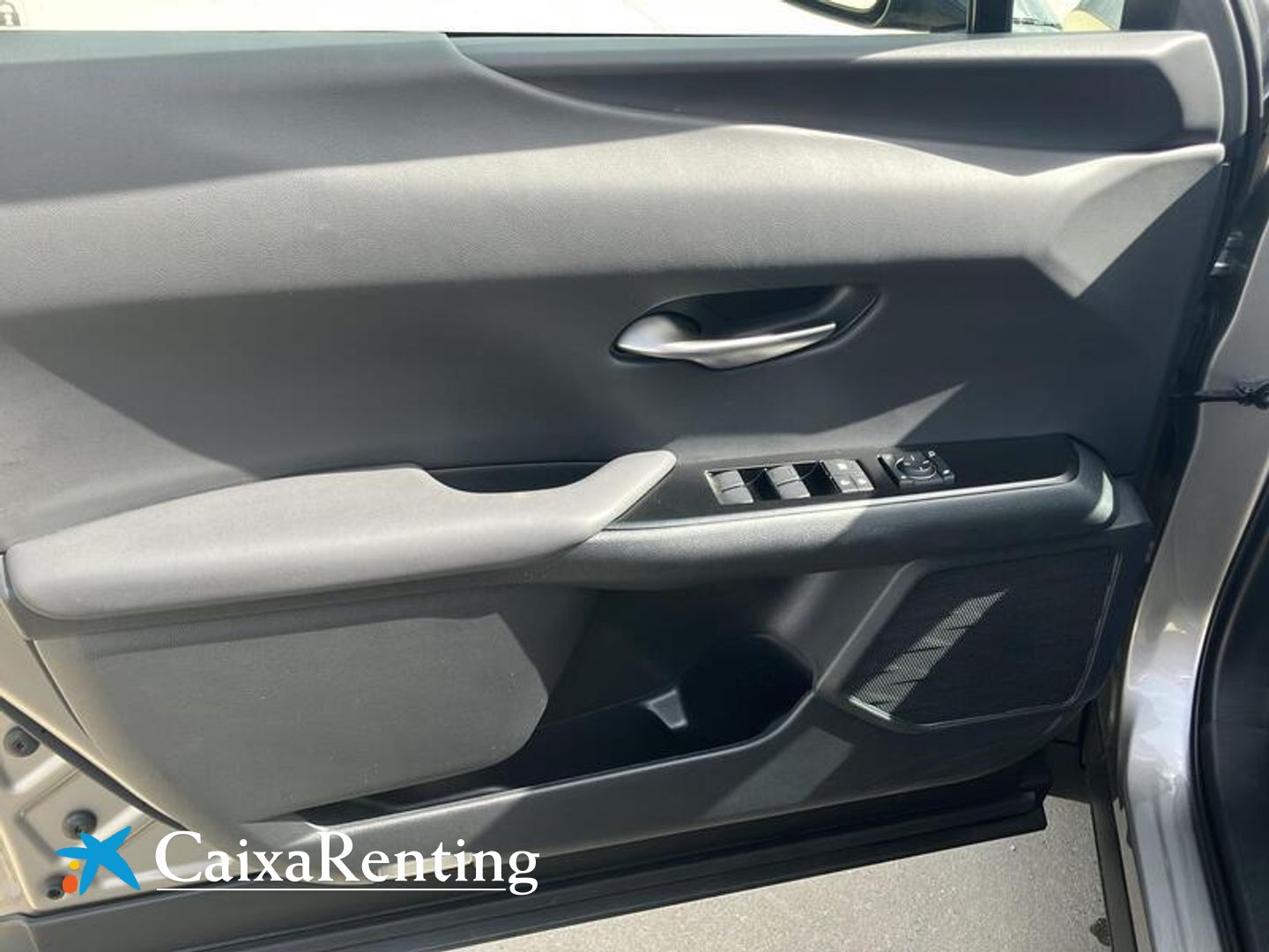 Lexus UX UX 250h Business 2WD 135 kW (184 CV)