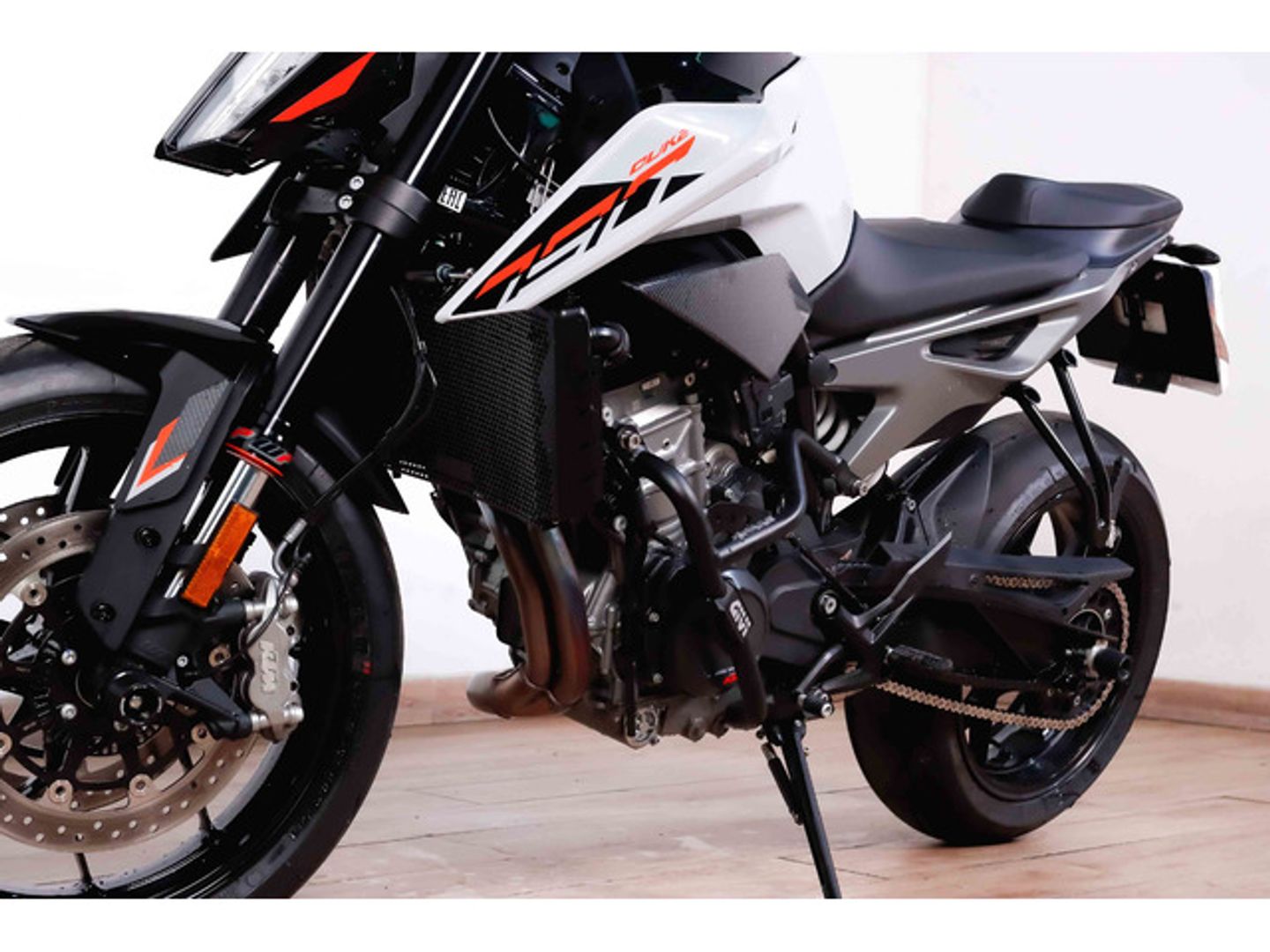 KTM Duke 790 L