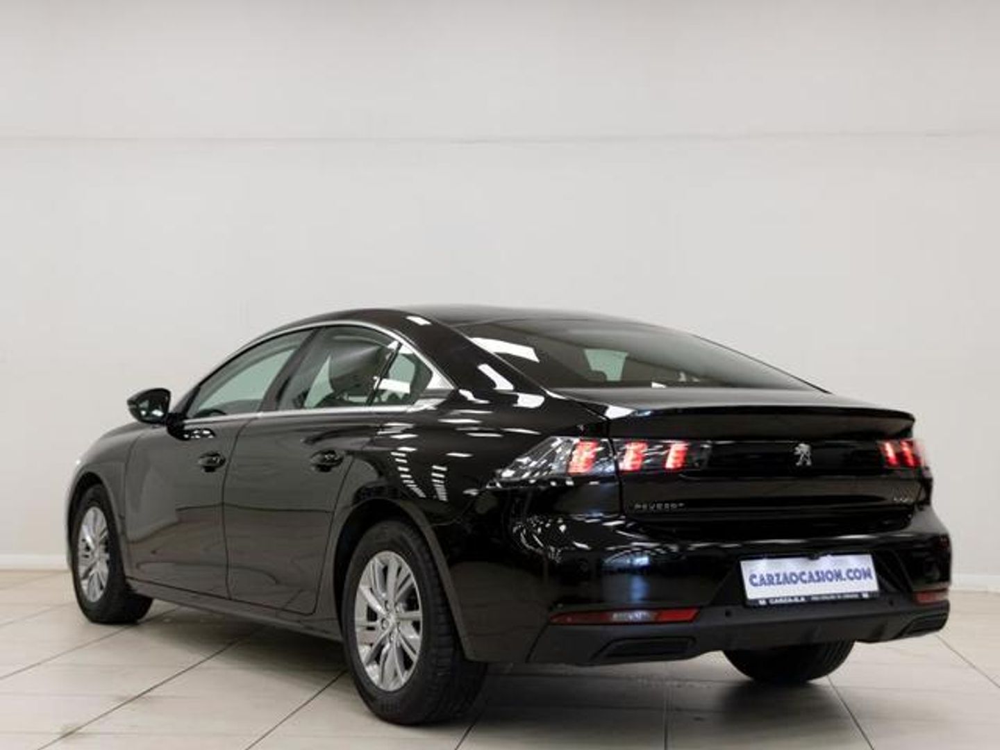 Peugeot 508 BlueHDi 130 S&S Active Pack EAT8 96 kW (130 CV)