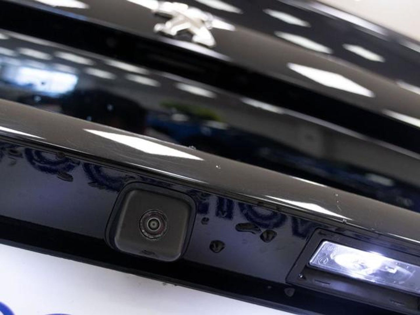 Peugeot 508 BlueHDi 130 S&S Active Pack EAT8 96 kW (130 CV)