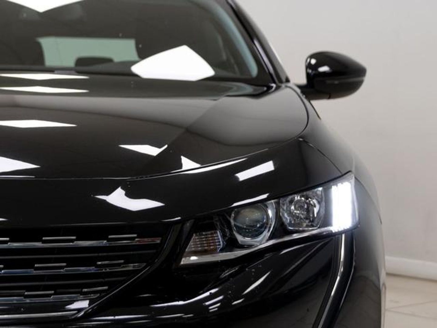 Peugeot 508 BlueHDi 130 S&S Active Pack EAT8 96 kW (130 CV)