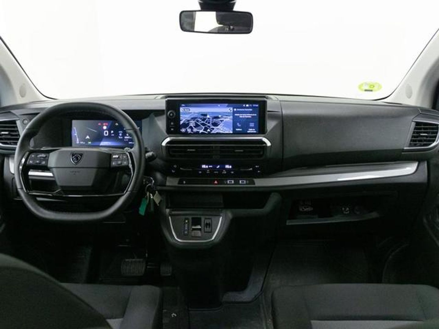 Peugeot Traveller BlueHDi 180 Business Standard EAT8 132 kW (180 CV)