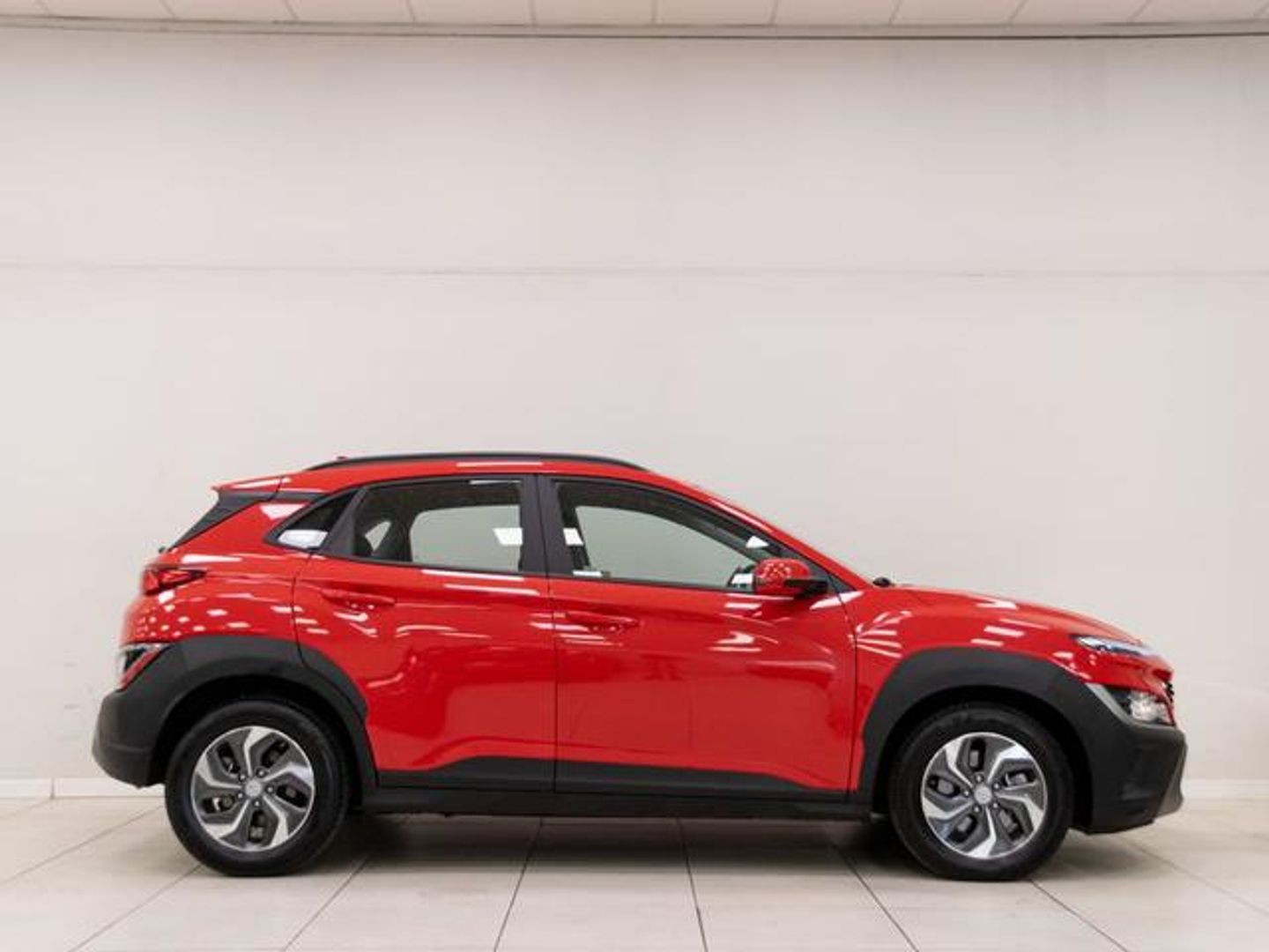 Hyundai Kona 1.6 GDI HEV Maxx DCT 104 kW (141 CV)