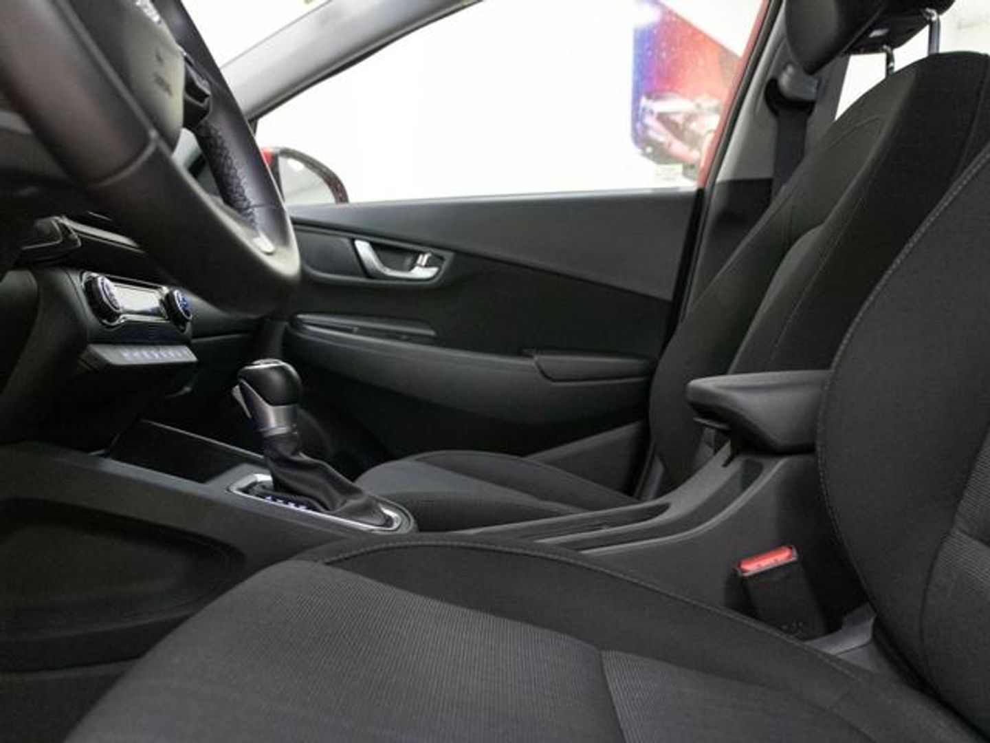 Hyundai Kona 1.6 GDI HEV Maxx DCT 104 kW (141 CV)
