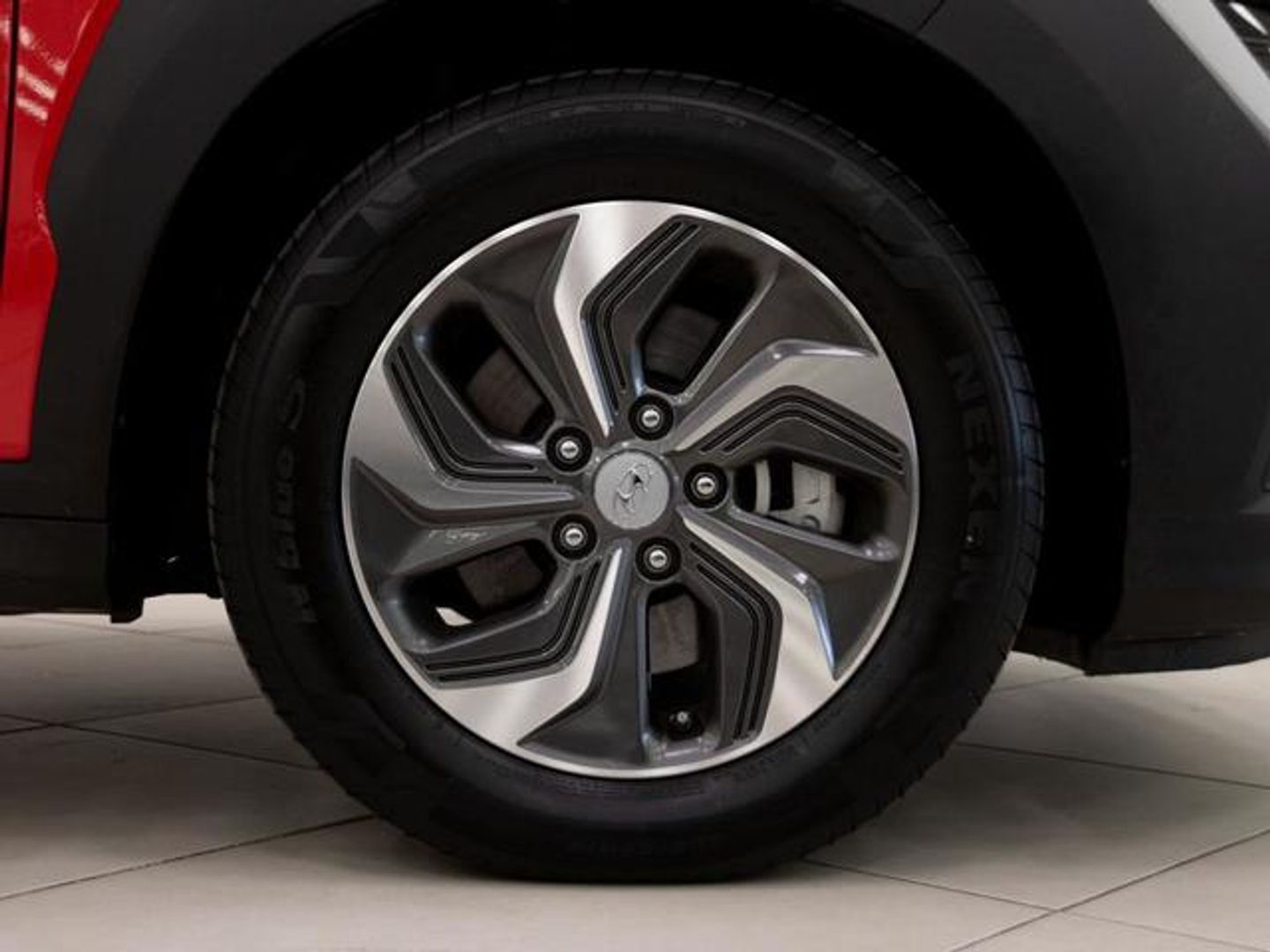 Hyundai Kona 1.6 GDI HEV Maxx DCT 104 kW (141 CV)