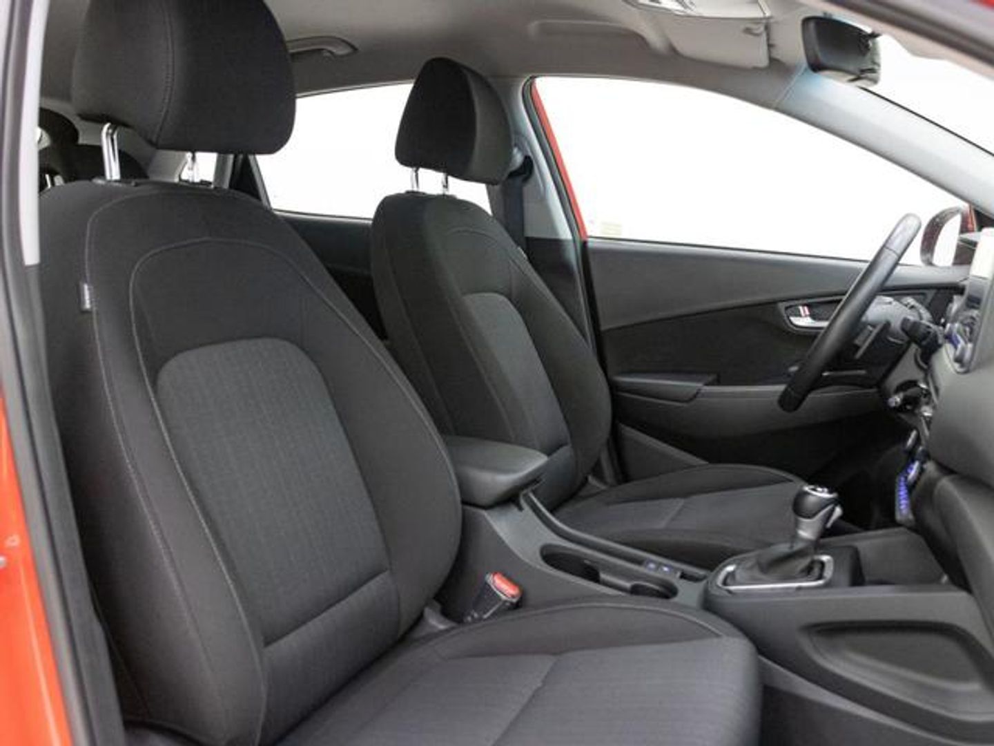 Hyundai Kona 1.6 GDI HEV Maxx DCT 104 kW (141 CV)