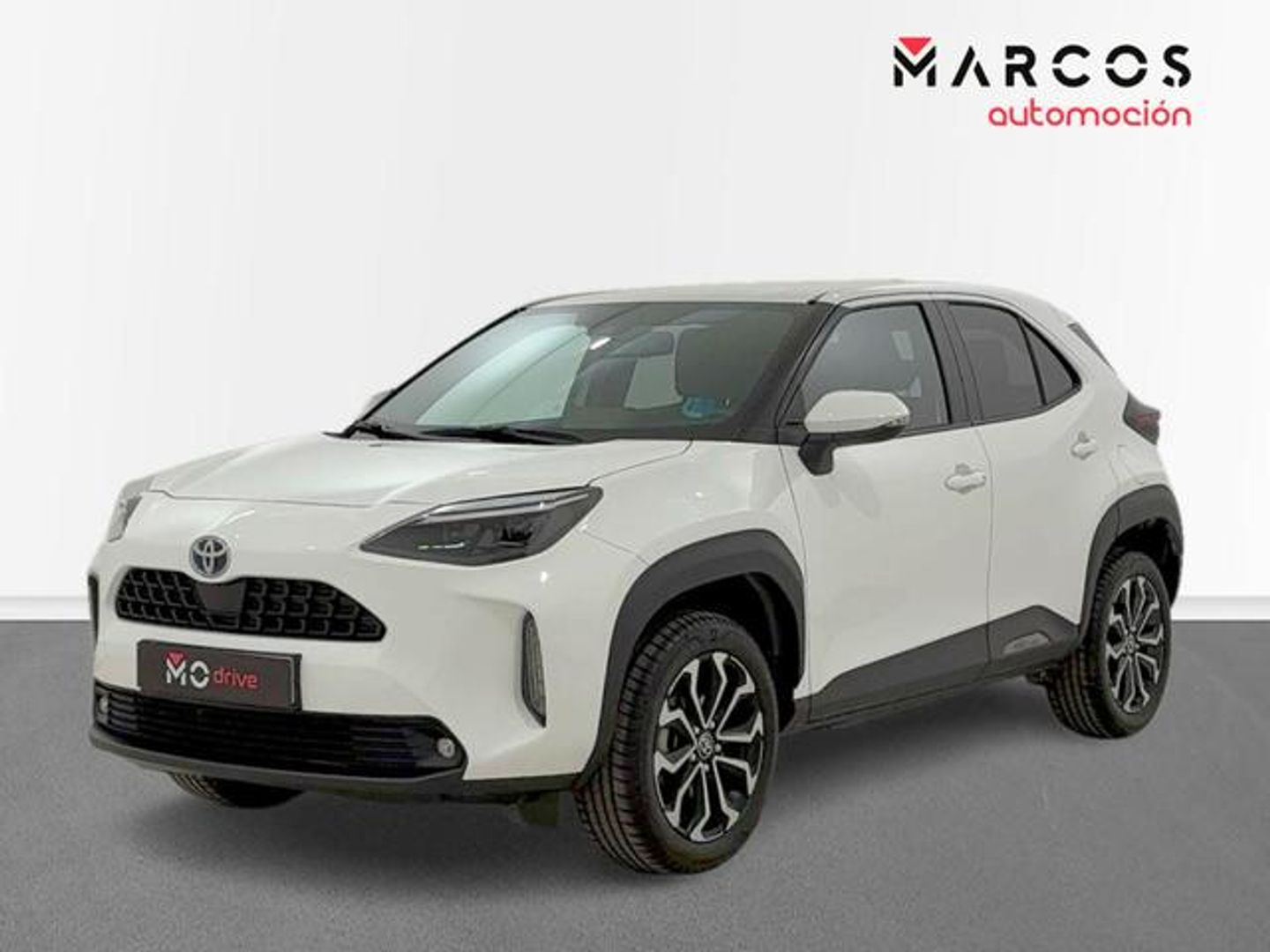 Toyota Yaris Cross 120H Active Tech 85 kW (116 CV) Blanco All Terrain / Pick-up