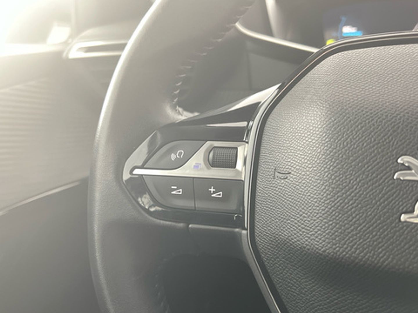 Peugeot 208 PureTech 100 Active Pack 75 kW (100 CV)