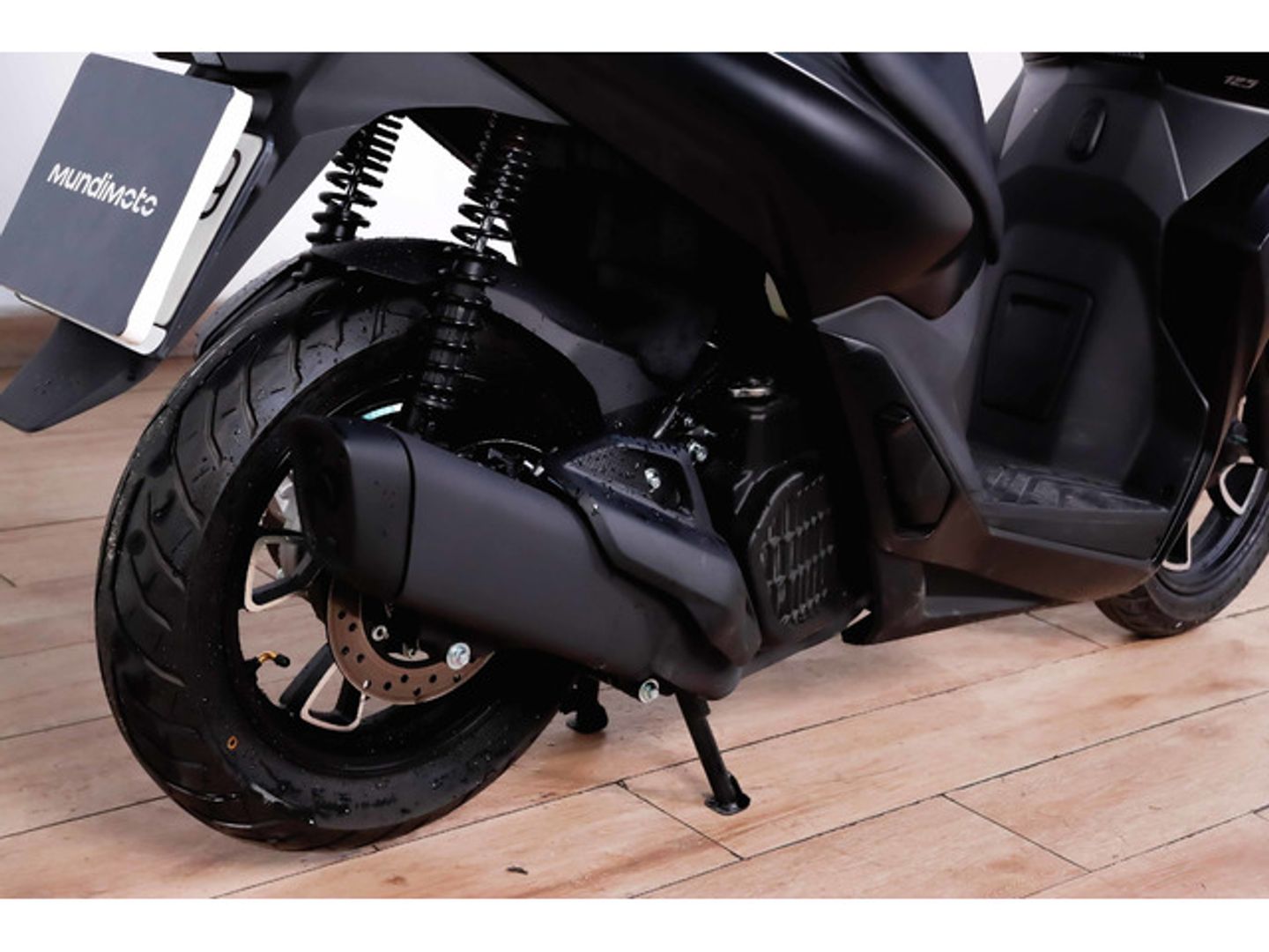Voge SR1 125