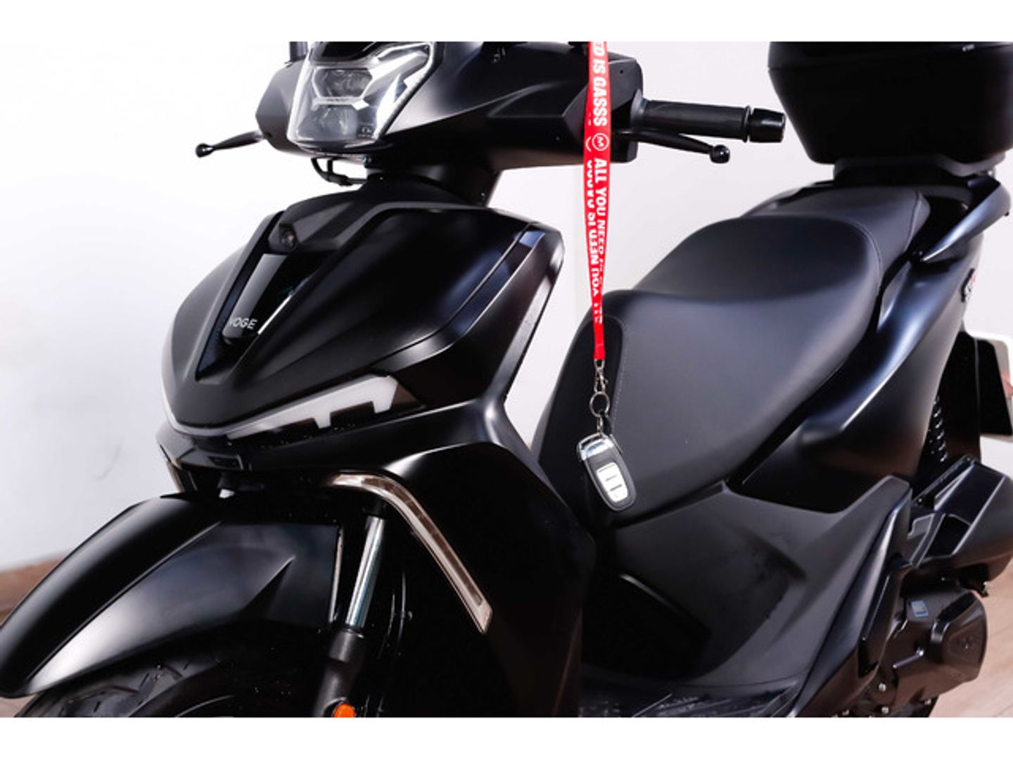 Voge SR1 125