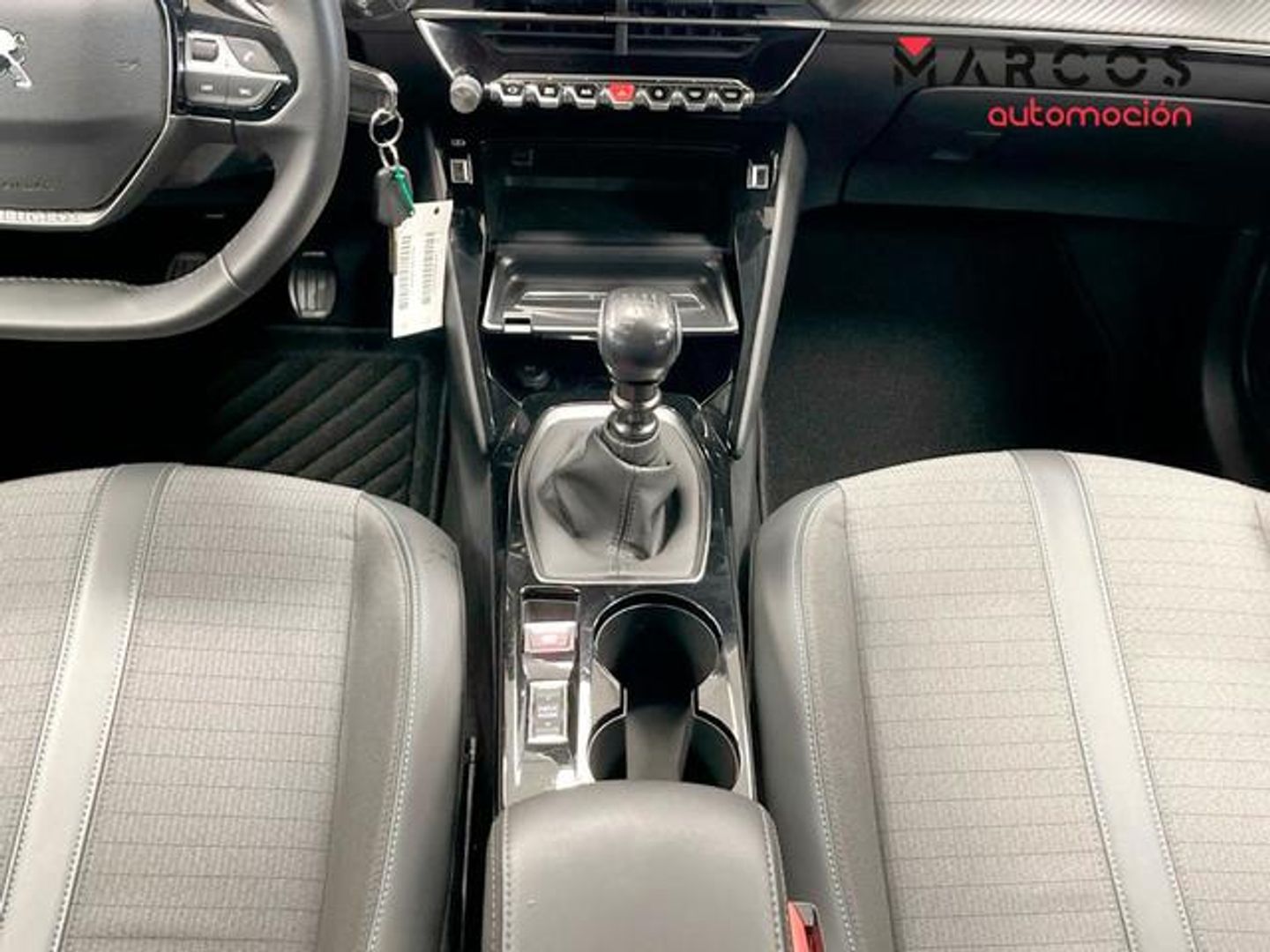 Peugeot 208 PureTech 100 Allure 75 kW (100 CV)