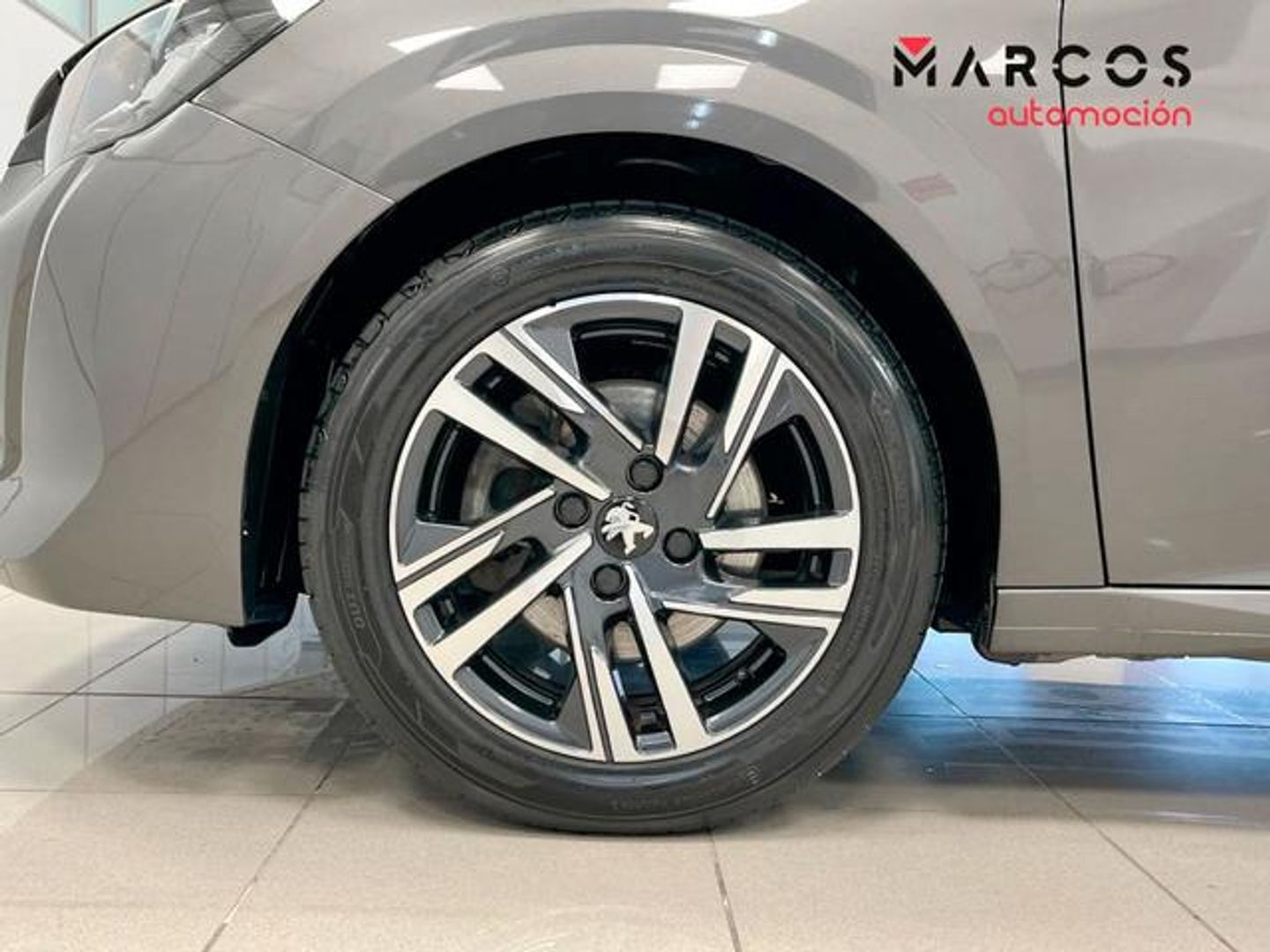 Peugeot 208 PureTech 100 Allure 75 kW (100 CV)