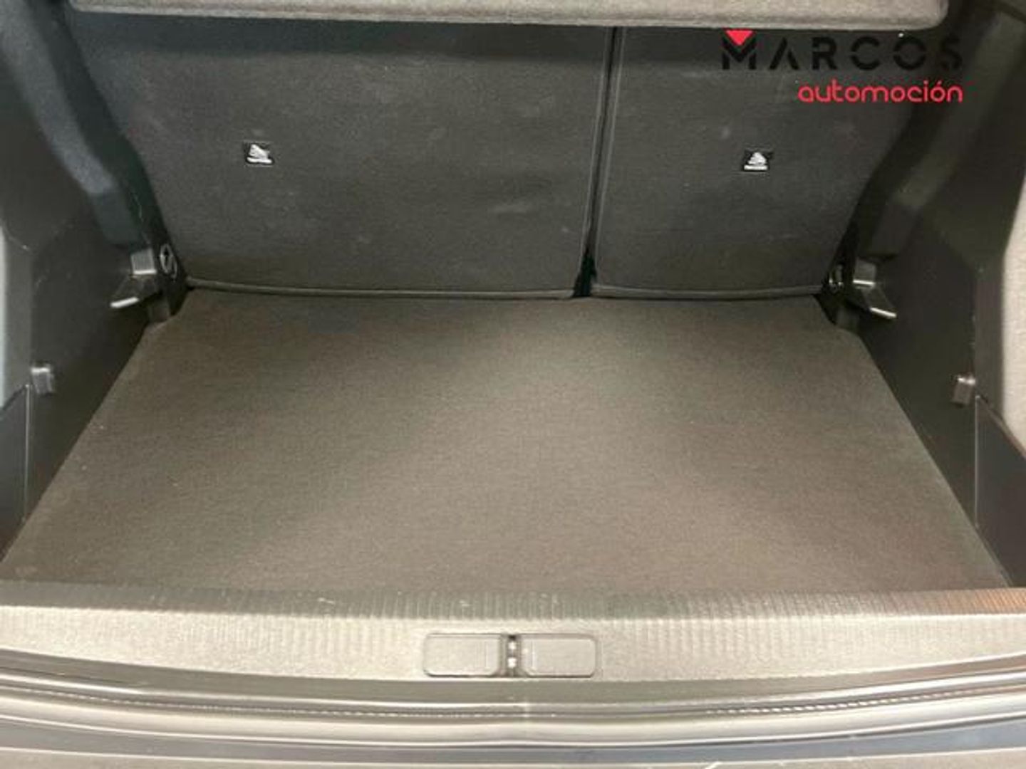 Peugeot 2008 Active Pack S&S PureTech 96 kW (130 CV)