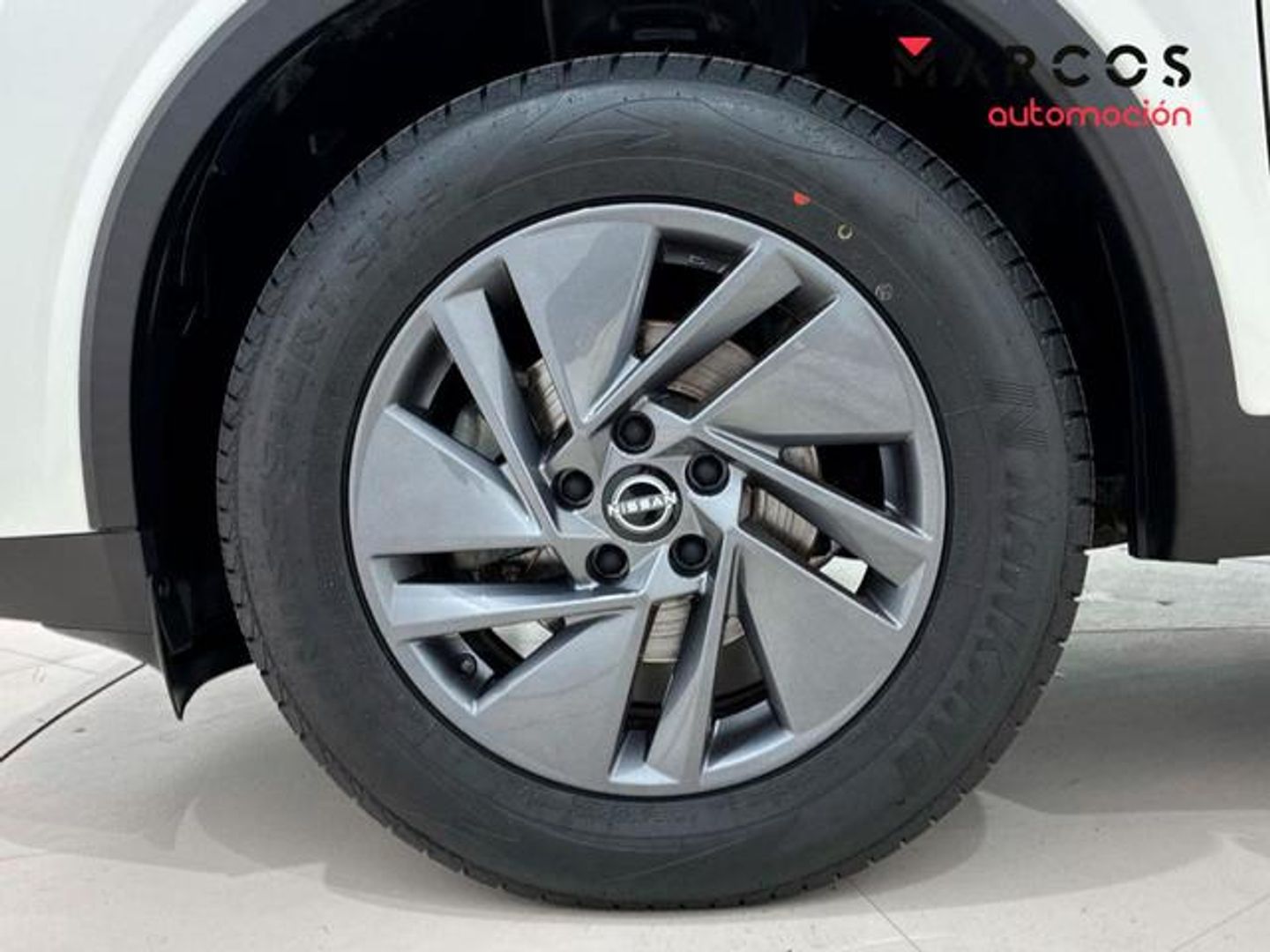 Nissan Qashqai DIG-T 140 mHEV Acenta 4x2 103 kW (140 CV)
