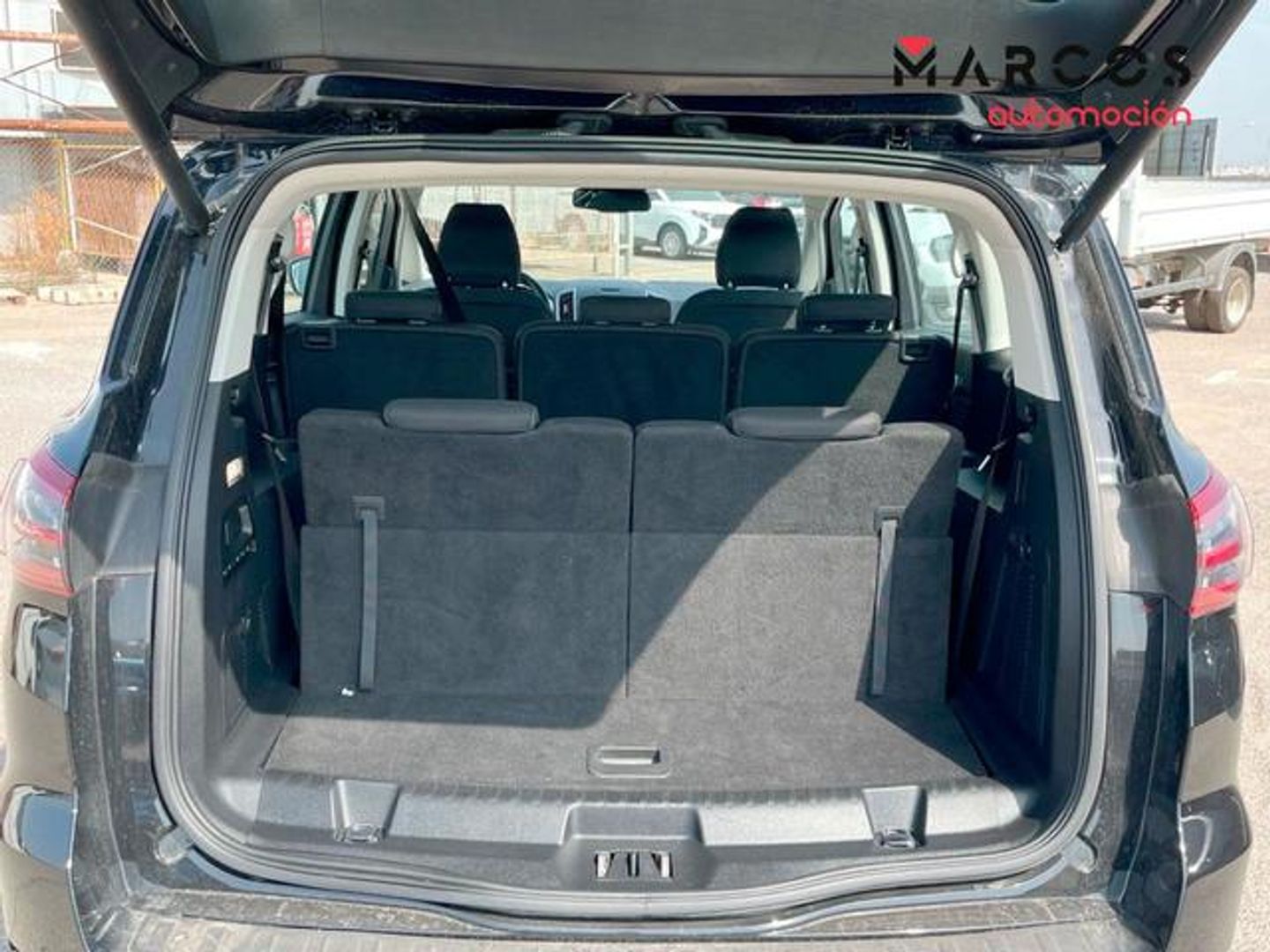Ford S-Max 2.5 Duratec FHEV Titanium 140 kW (190 CV)