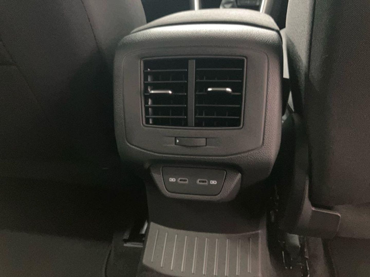 Volkswagen T-Roc Life 2.0 TDI 110 kW (150 CV)