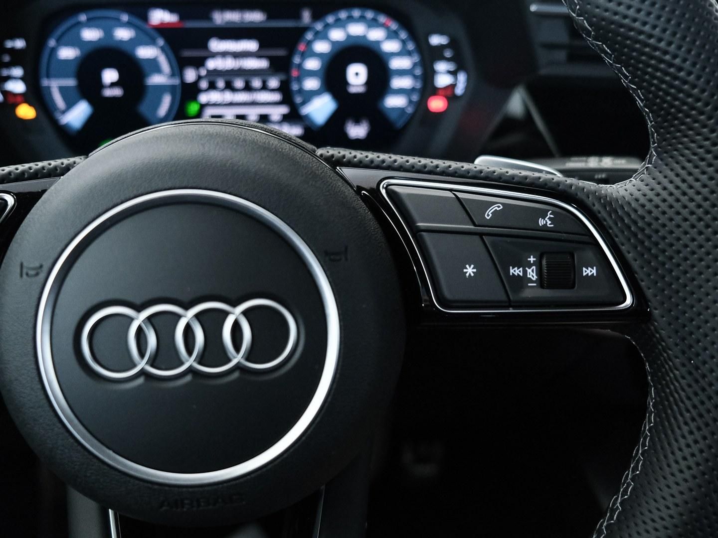 Audi A3 Sportback TFSIe S line 40 TFSI e 150 kW (204 CV) S tronic