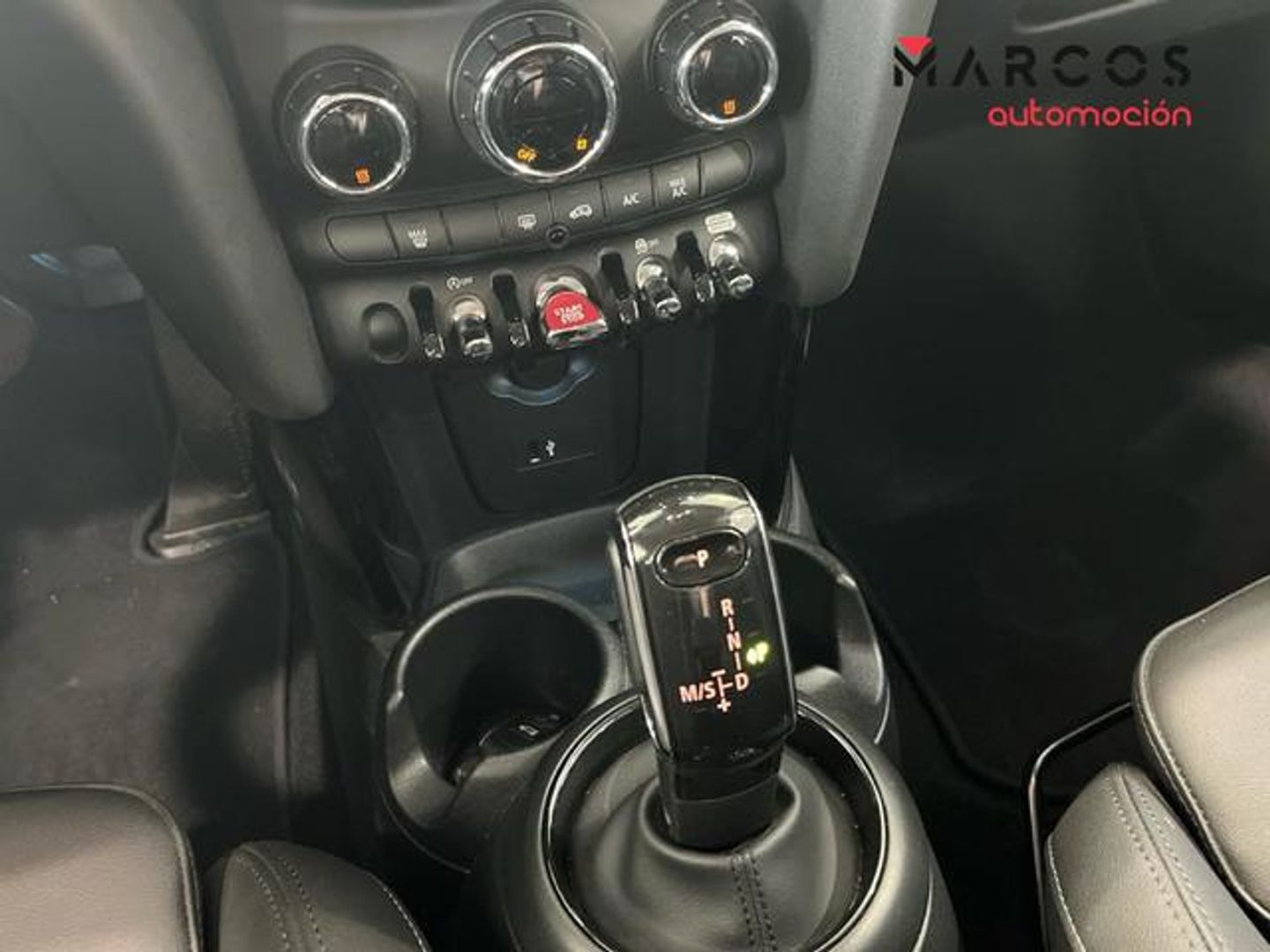 MINI MINI 5 Puertas Cooper 100 kW (136 CV)
