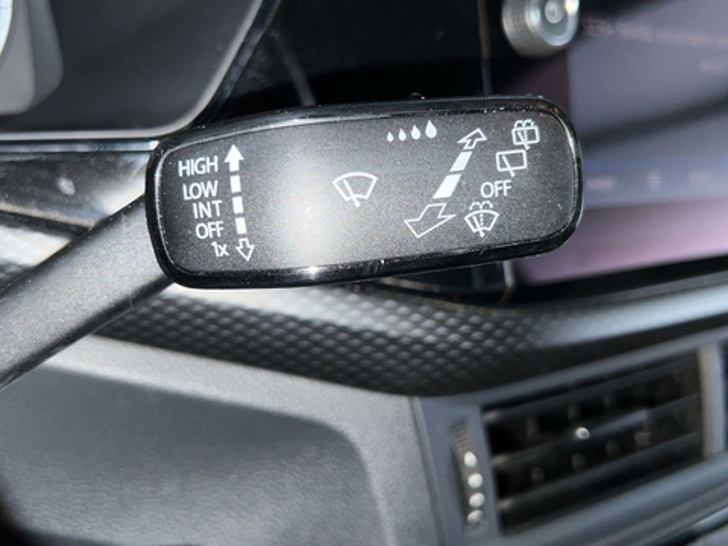 Volkswagen T-Cross Advance 1.0 TSI 81 kW (110 CV) DSG