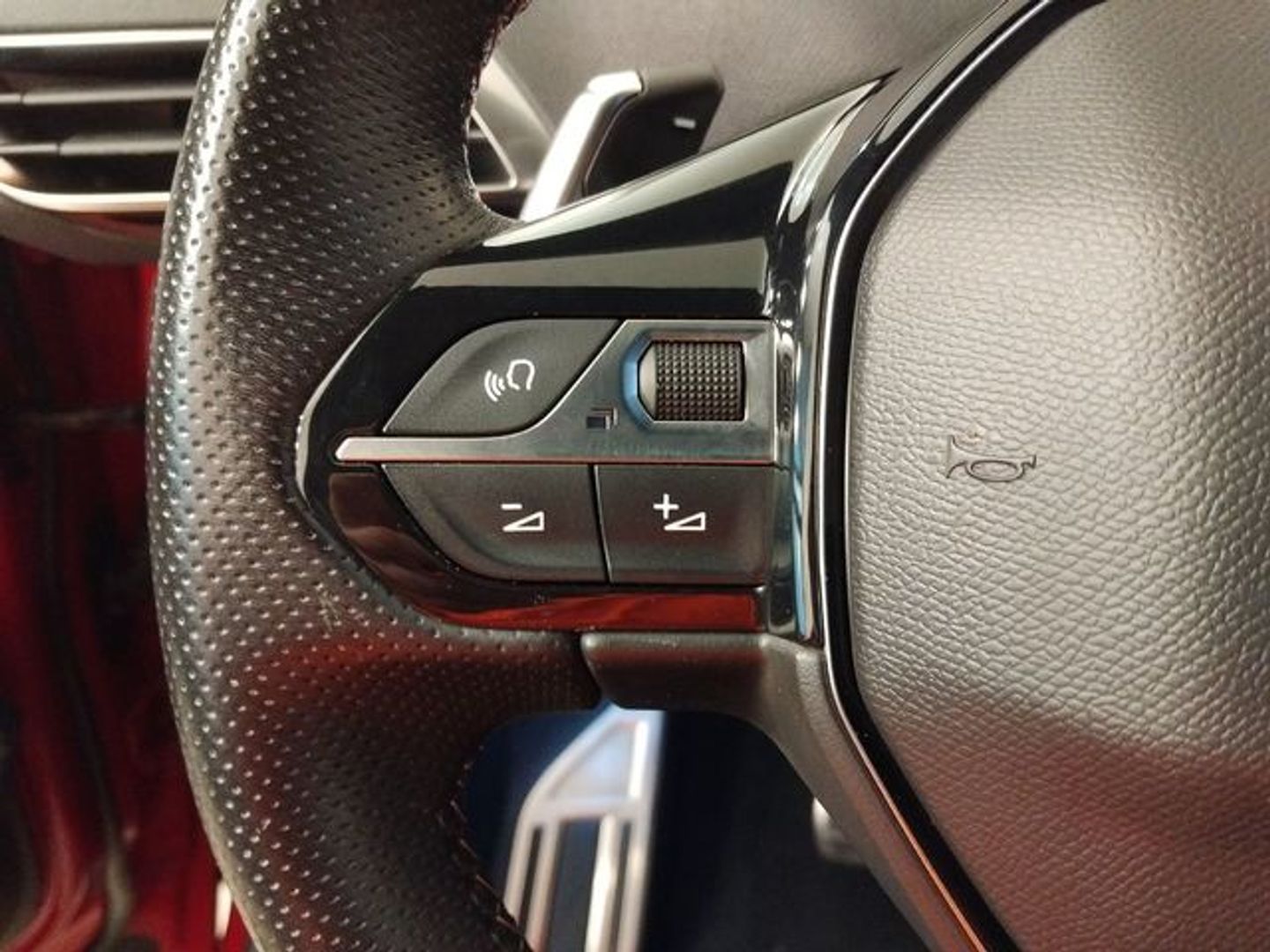 Peugeot 3008 BlueHDi 130 S&S GT EAT8 96 kW (130 CV)