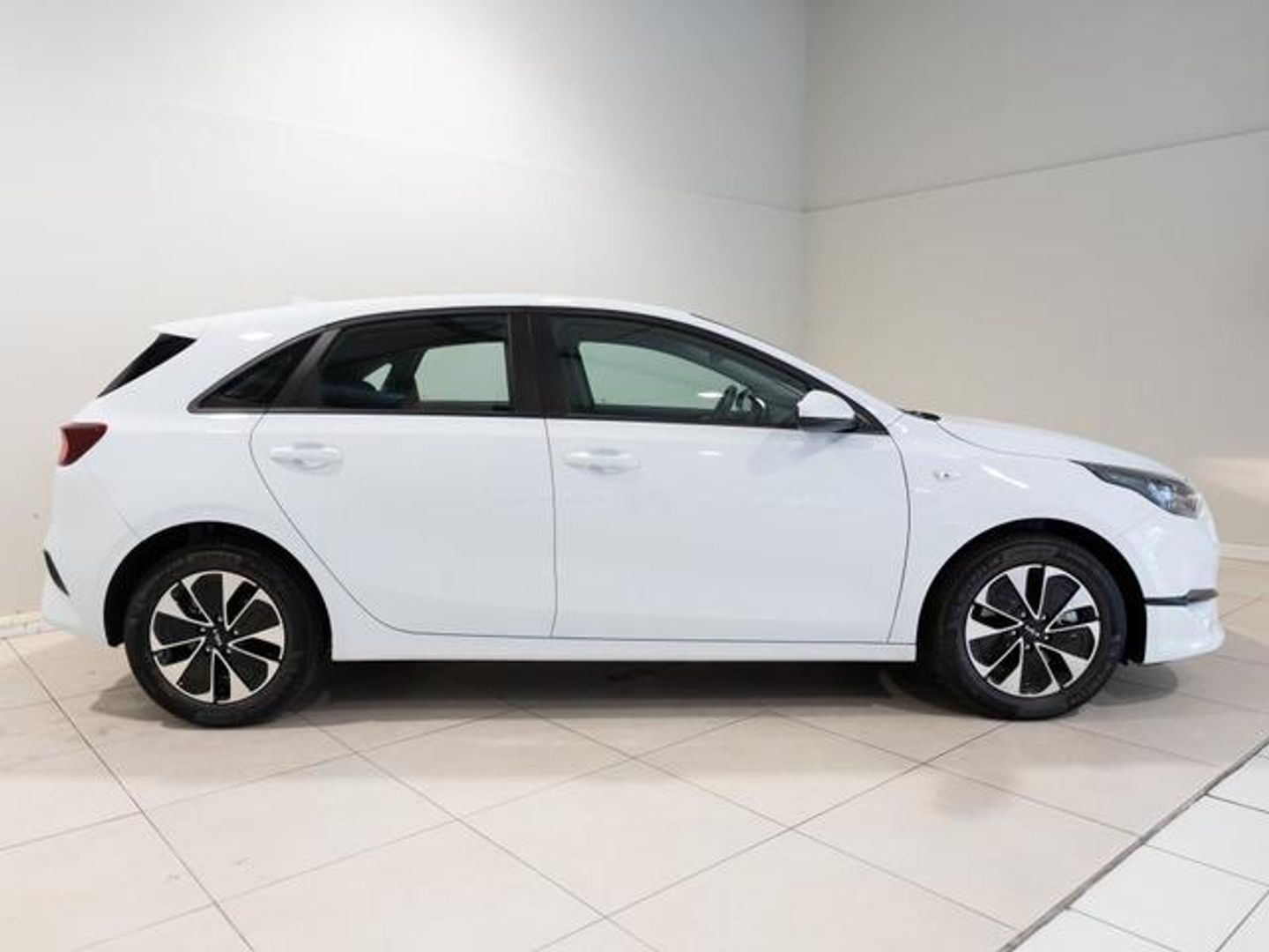 Kia Ceed 1.0 T-GDi Concept 74 kW (100 CV)