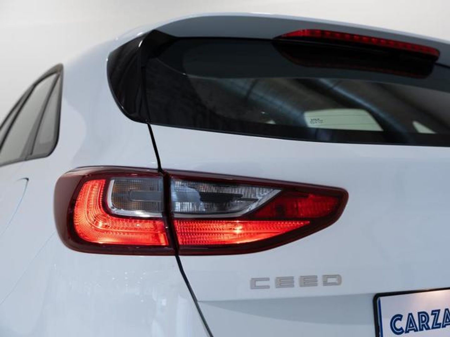 Kia Ceed 1.0 T-GDi Concept 74 kW (100 CV)