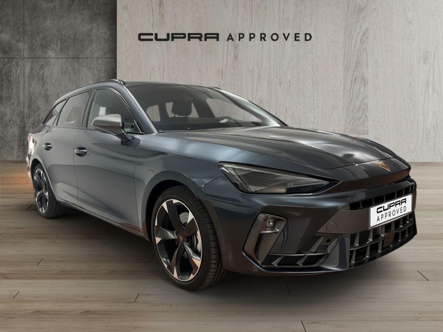 CUPRA Leon Sportstourer 1.5 TSI e-Hybrid DSG 150 kW (204 CV) Gris Familiar