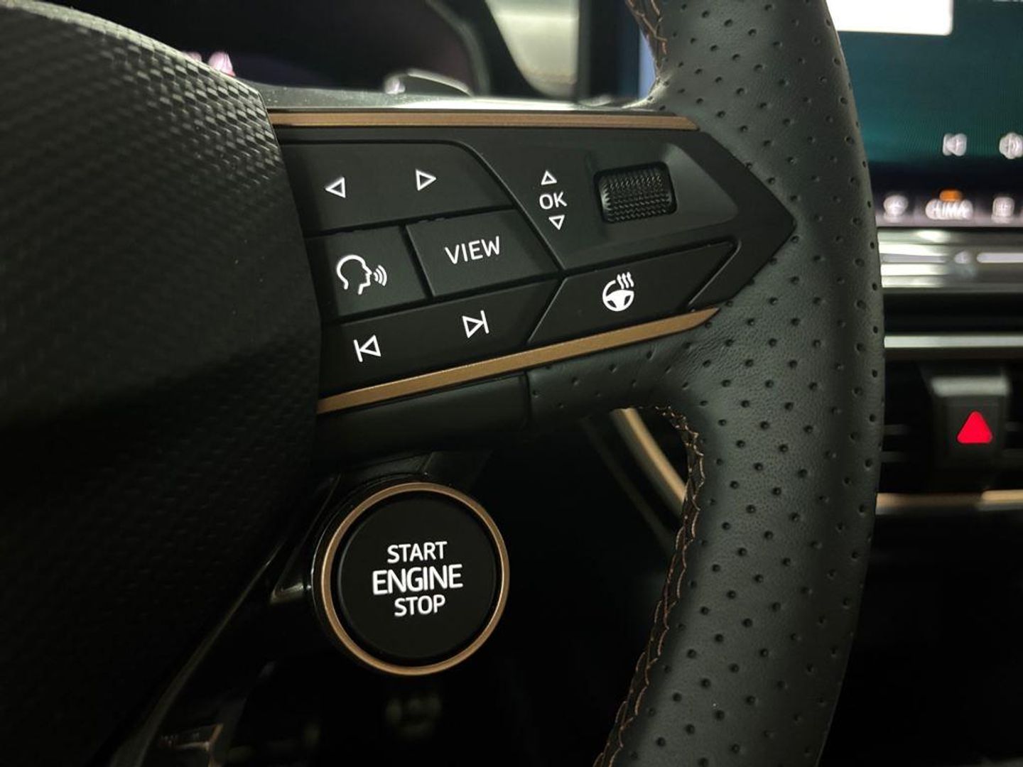 CUPRA Leon Sportstourer 1.5 TSI e-Hybrid DSG 150 kW (204 CV)