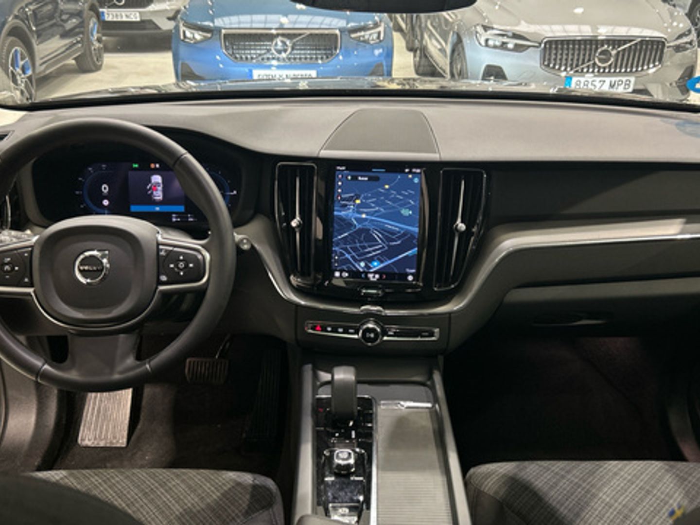 Volvo XC60 T6 Recharge Core AWD Auto 257 kW (350 CV)