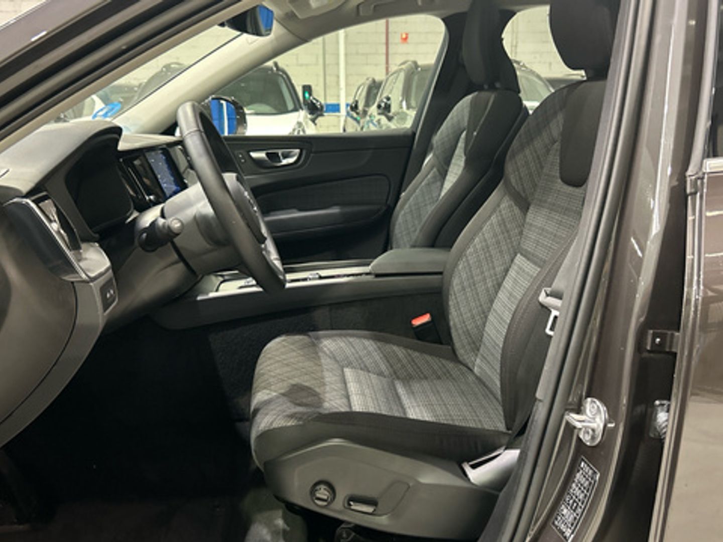 Volvo XC60 T6 Recharge Core AWD Auto 257 kW (350 CV)