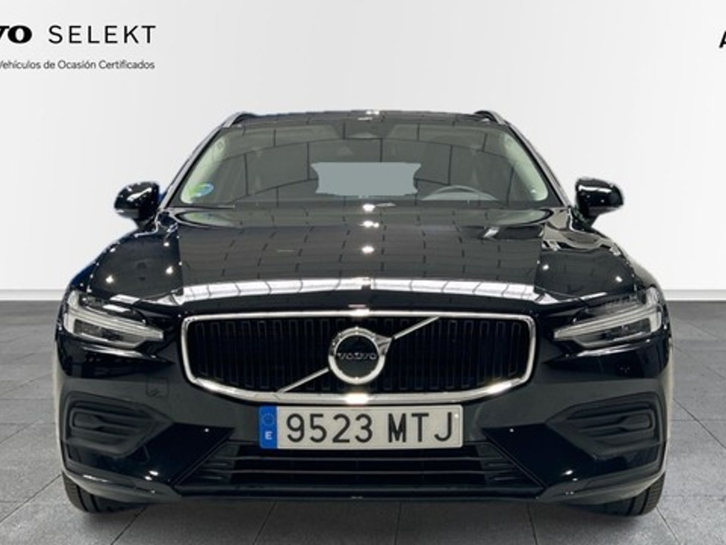 Volvo V60 B4 D Essential Auto 145 kW (197 CV)