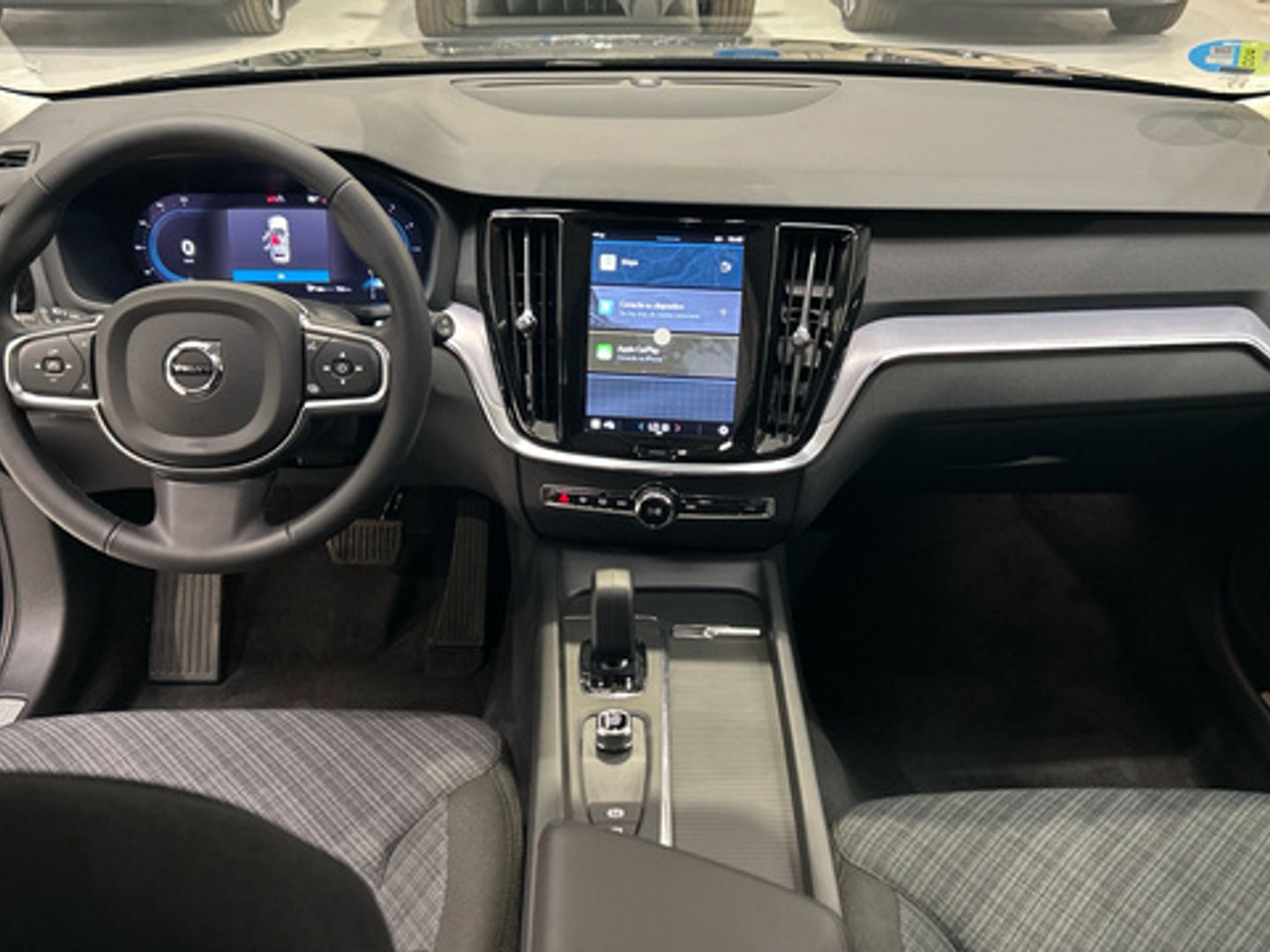 Volvo V60 B4 D Essential Auto 145 kW (197 CV)