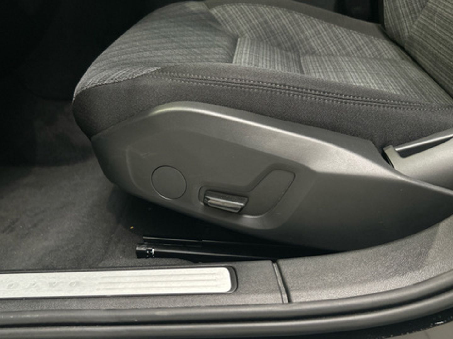 Volvo V60 B4 D Essential Auto 145 kW (197 CV)