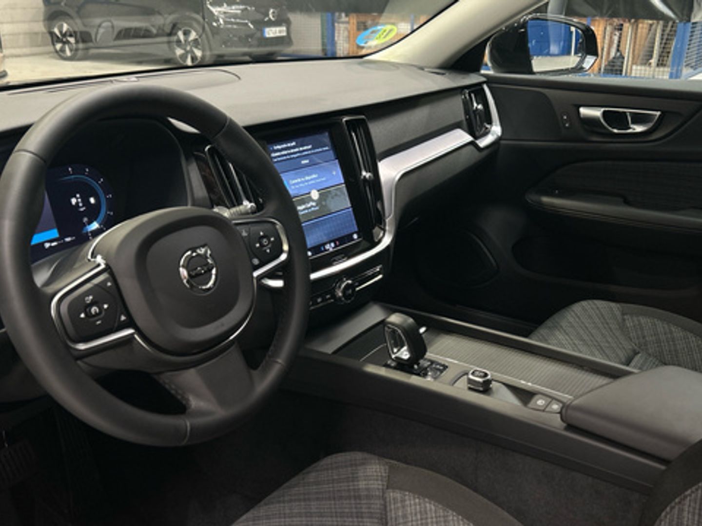 Volvo V60 B4 D Essential Auto 145 kW (197 CV)