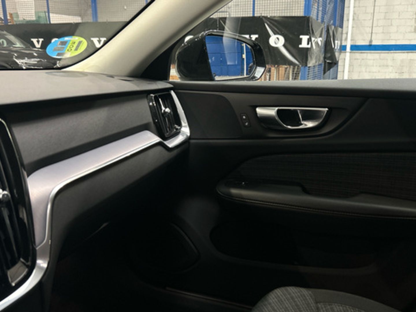 Volvo V60 B4 D Essential Auto 145 kW (197 CV)