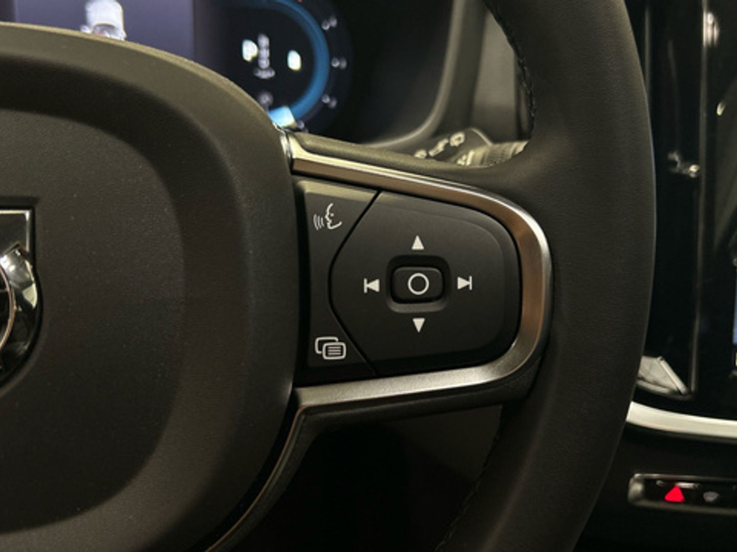 Volvo V60 B4 D Essential Auto 145 kW (197 CV)