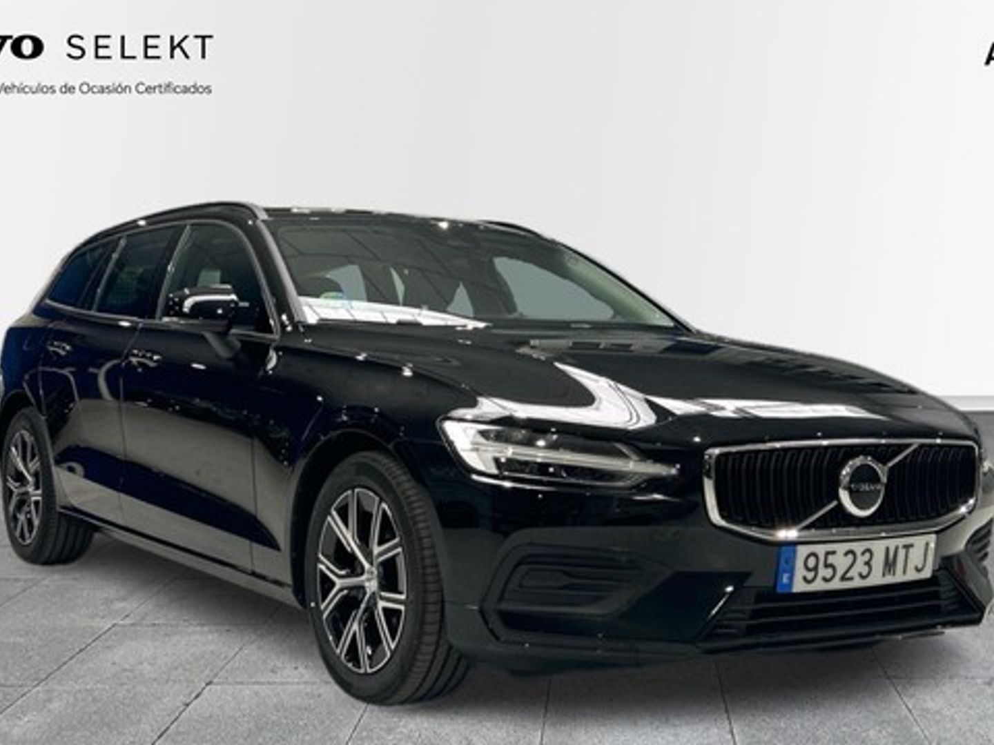 Volvo V60 B4 D Essential Auto 145 kW (197 CV)