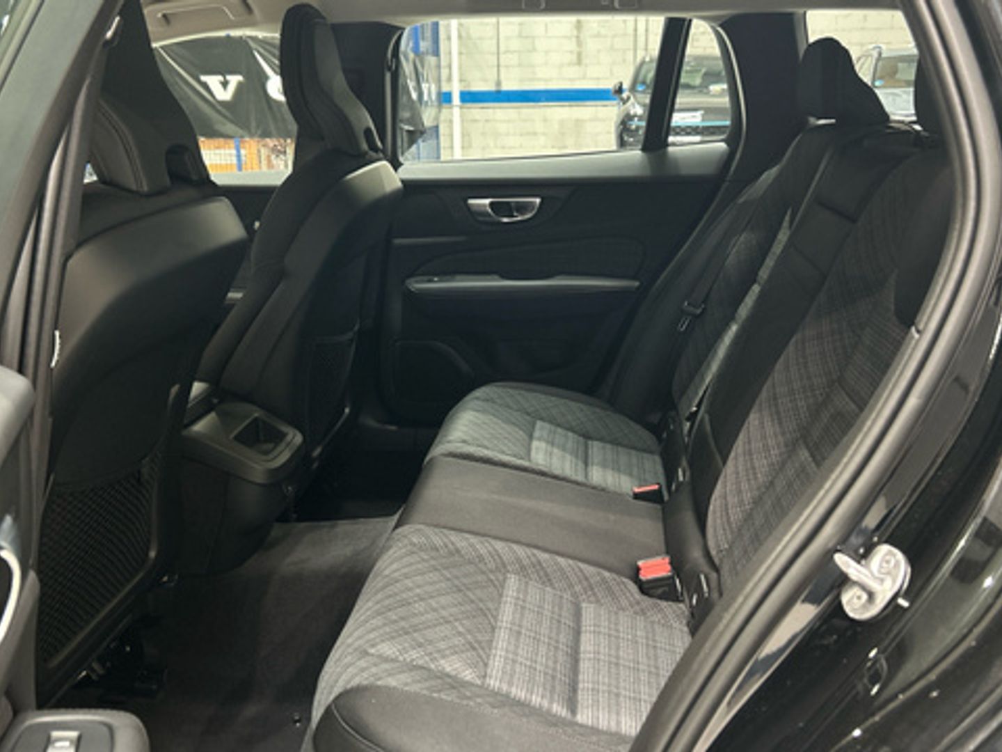 Volvo V60 B4 D Essential Auto 145 kW (197 CV)