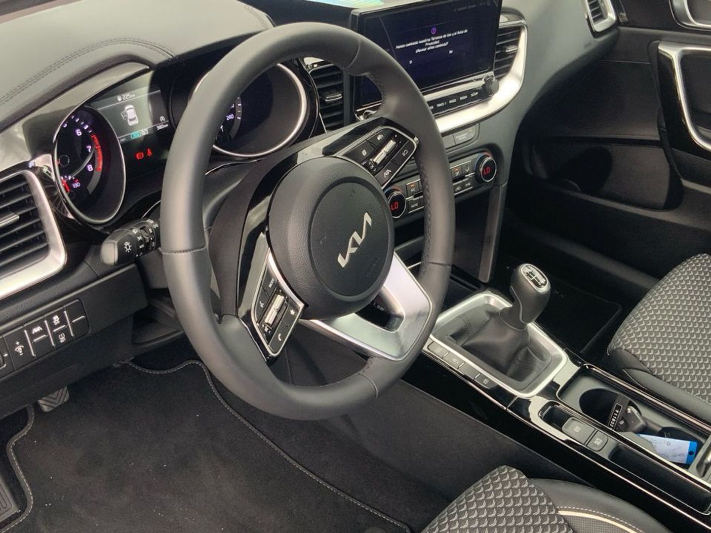 Kia XCeed 1.5 MHEV iMT Tech 103 kW (140 CV)