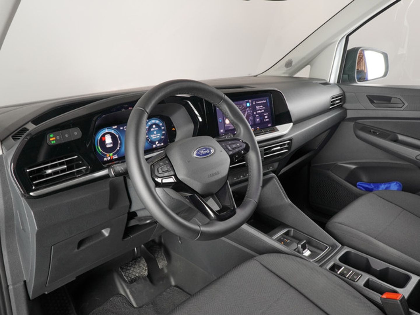 Ford Transit Connect Furgon 1.5 EcoBoost PHEV Trend L2 AT 110 kW (150 CV)